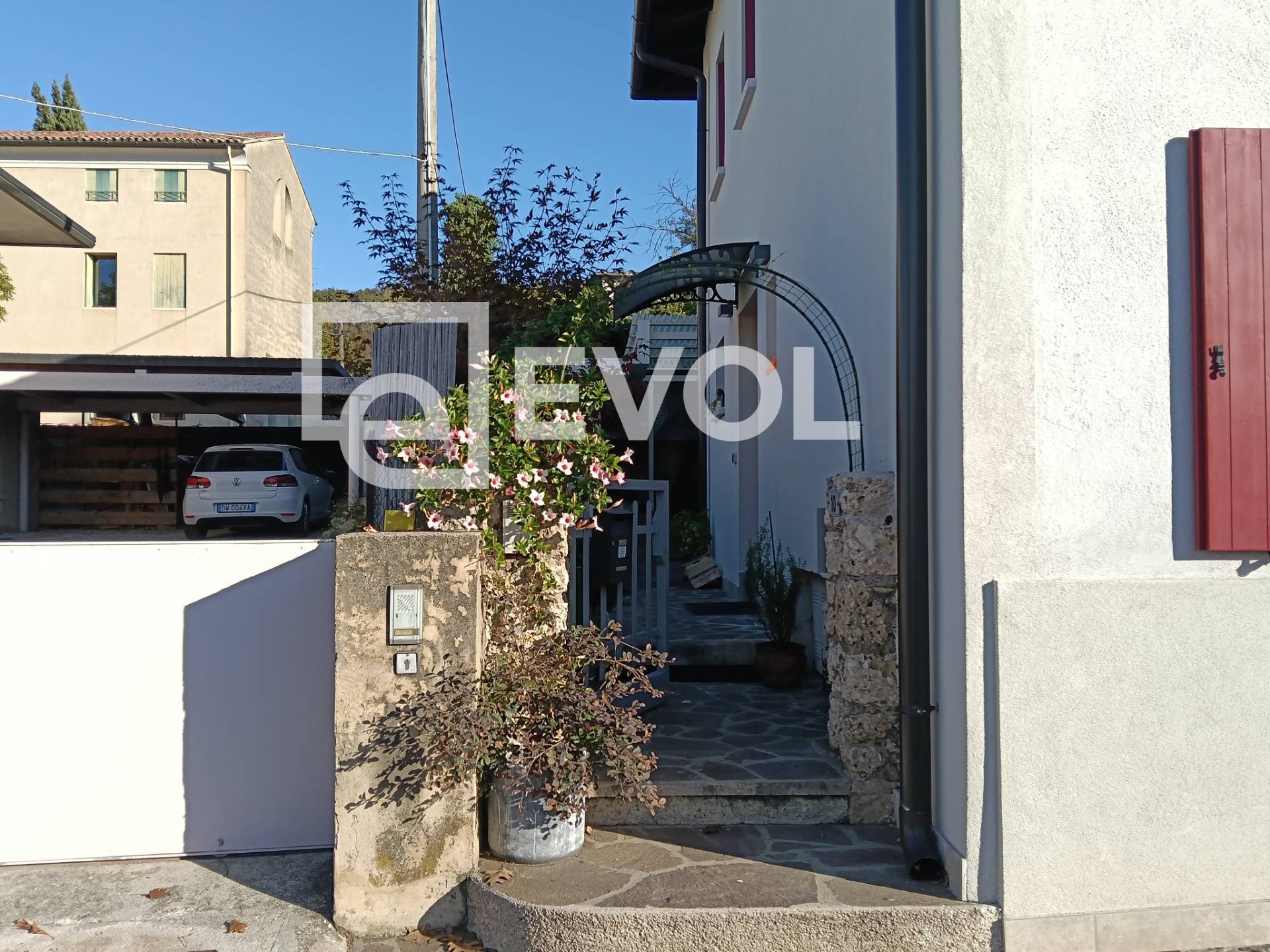 Casa singola in vendita a Refrontolo