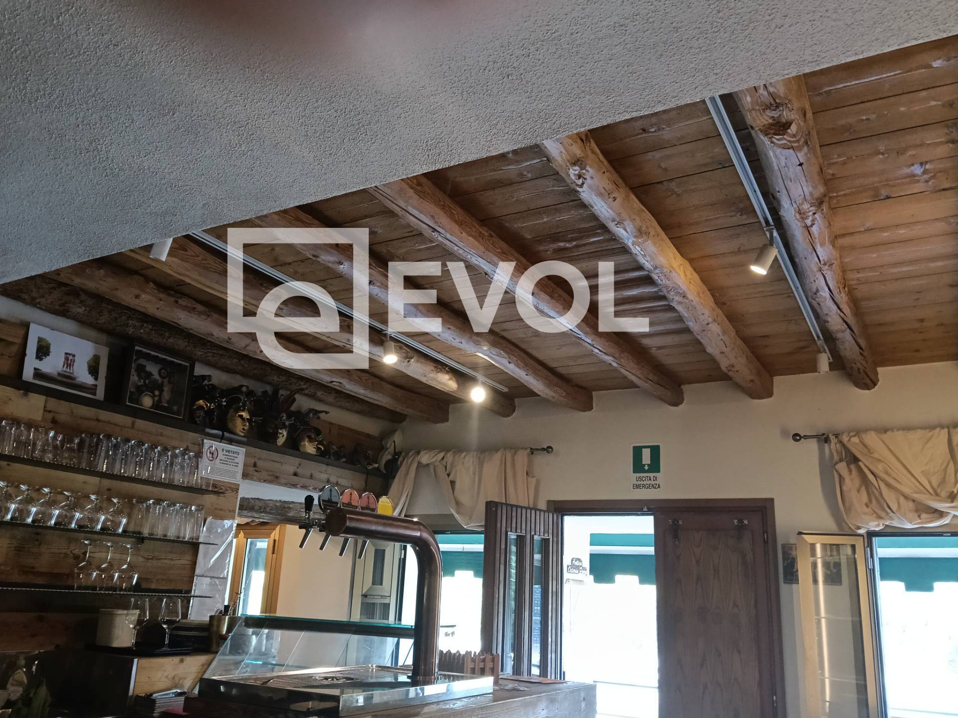 Attivit commerciale in vendita a Sernaglia della Battaglia, Falz di Piave