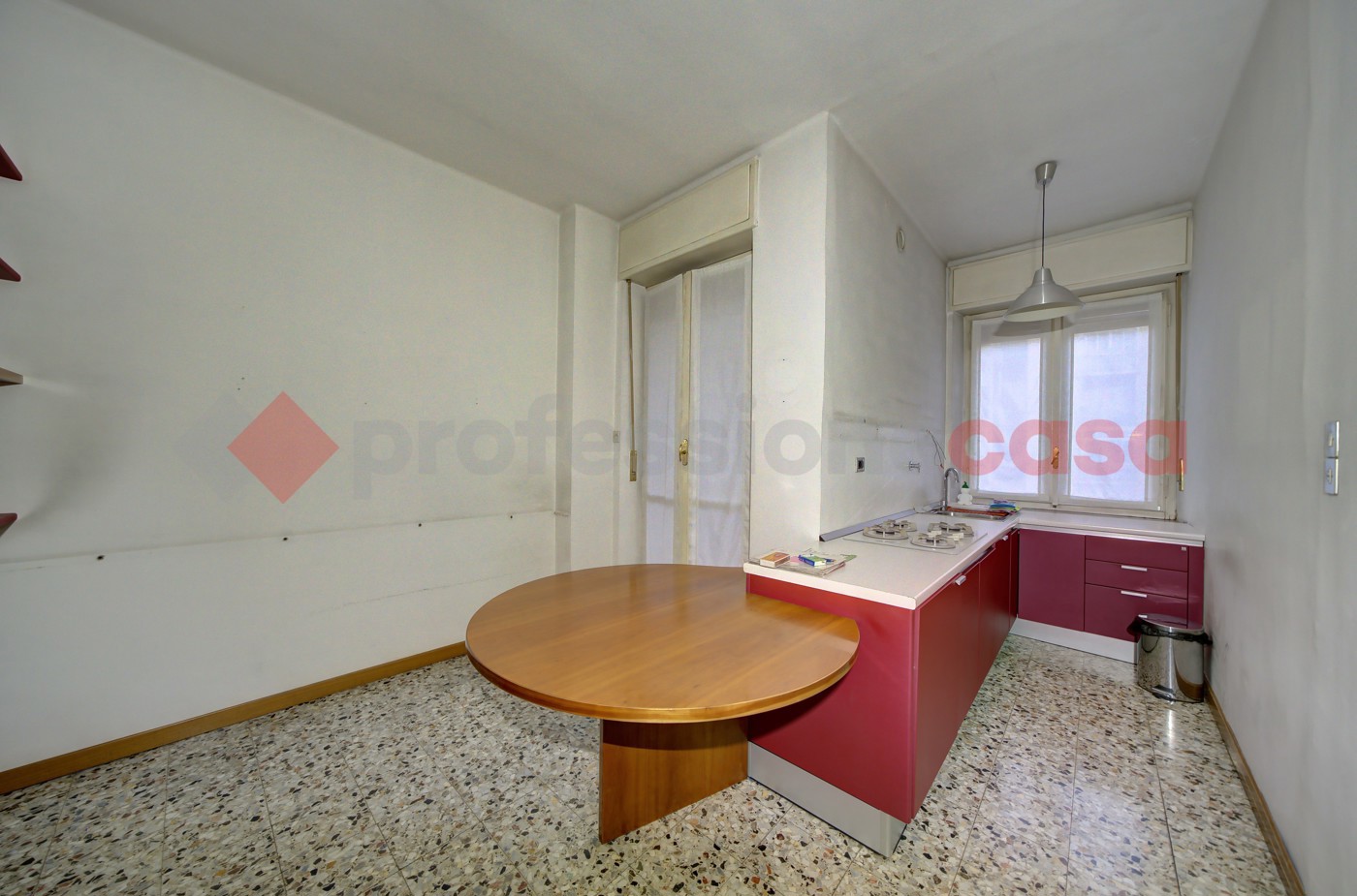 Quadrilocale da ristrutturare a Torino