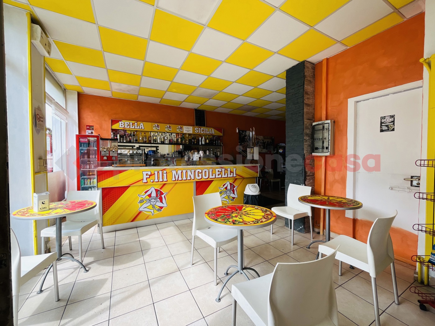 Attivit� commerciale Bar e tabacchi in vendita a Torino