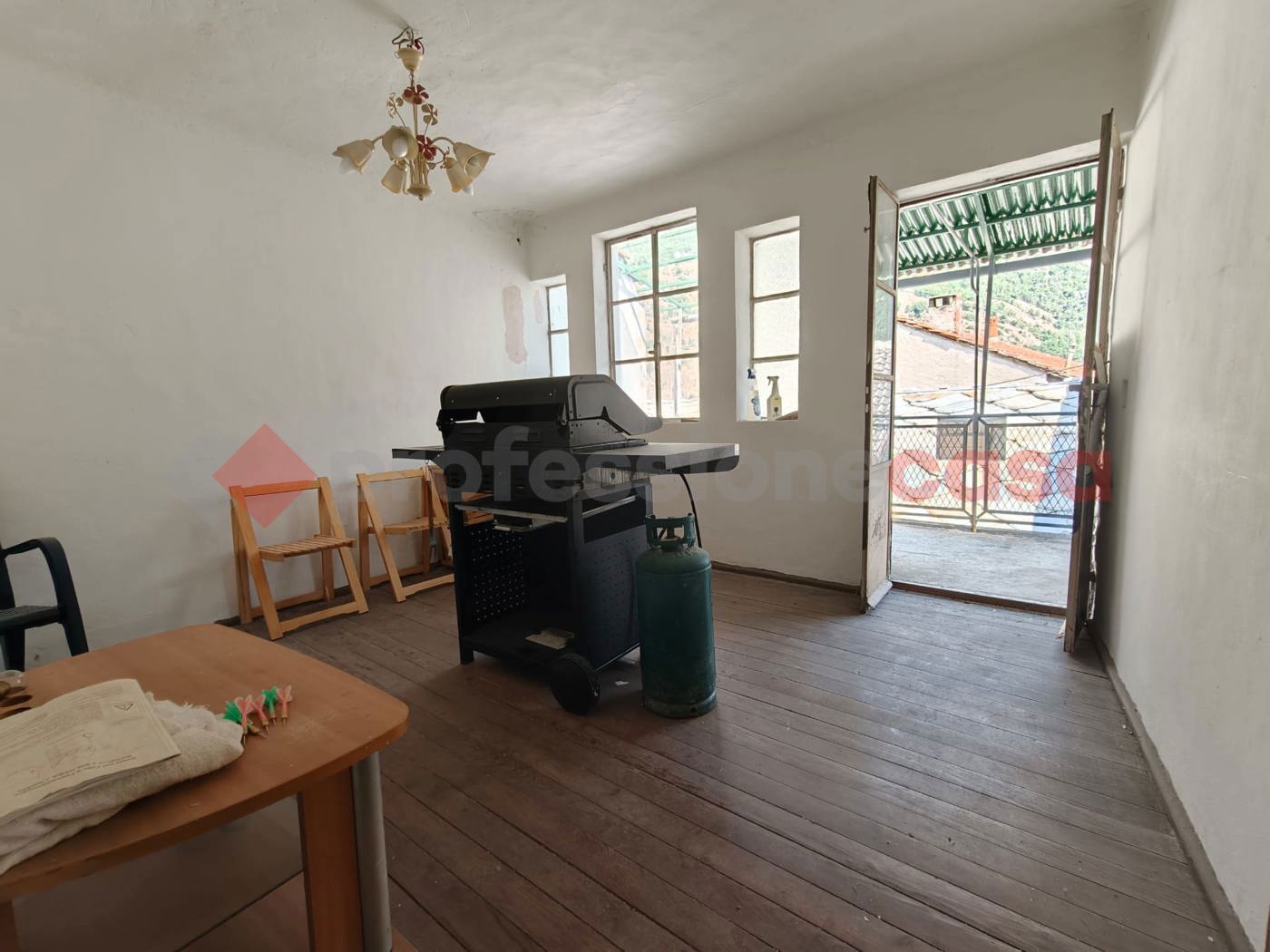 Casa indipendente da ristrutturare a Chiomonte
