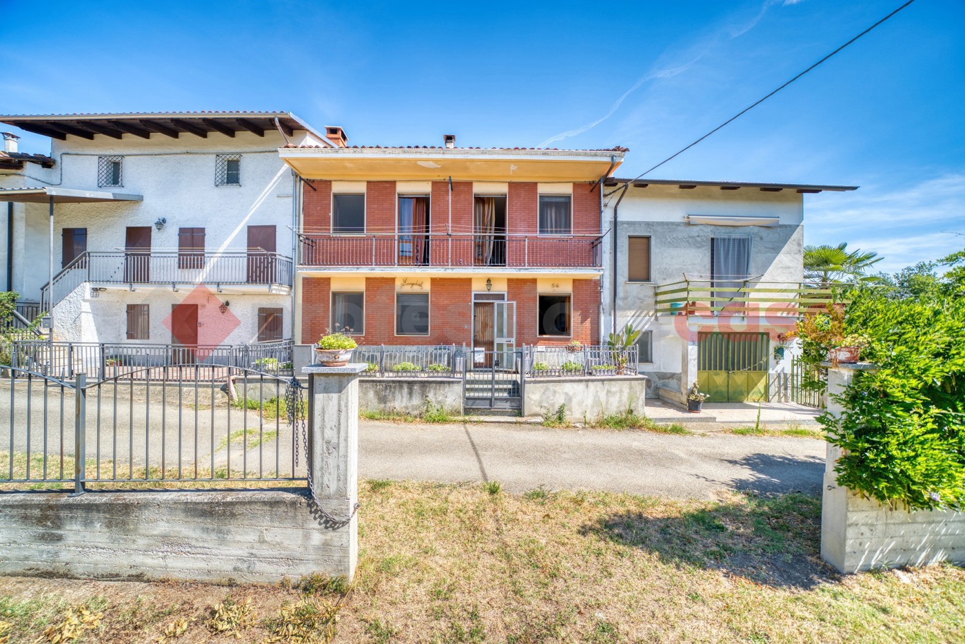 Casa indipendente in vendita a Ferrere