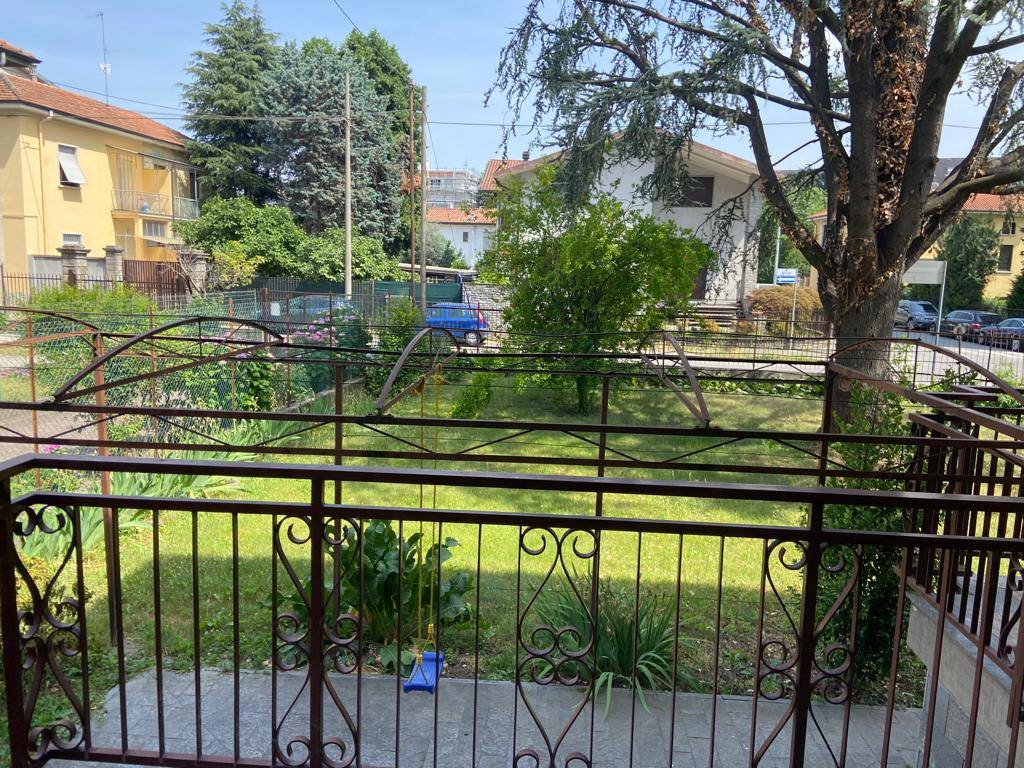 Appartamento in affitto a Gallarate, Cascinetta