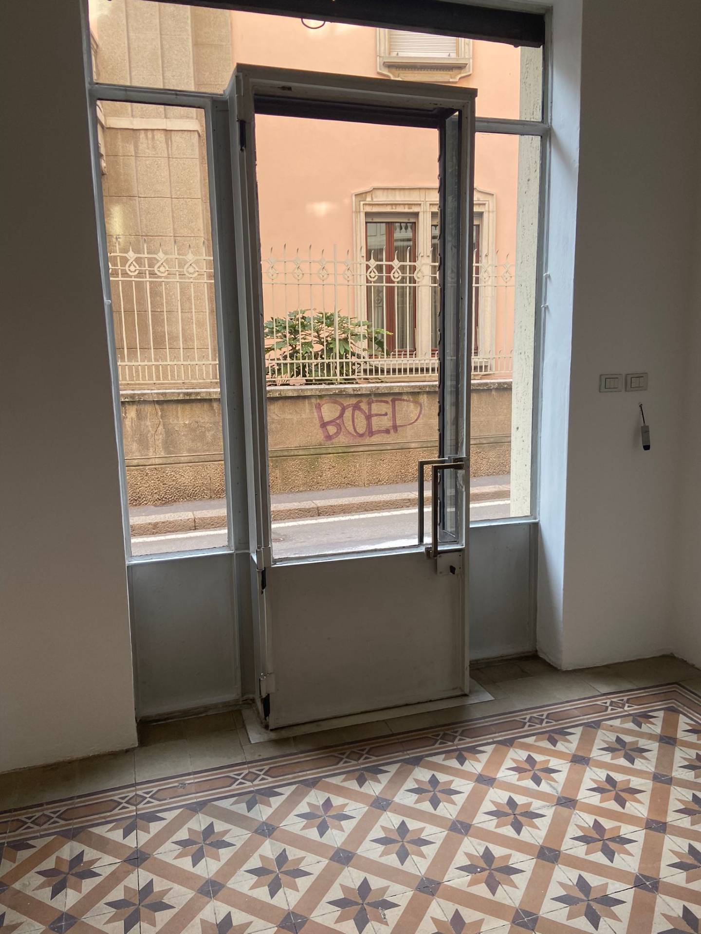 Negozio in affitto a Busto Arsizio, Centro