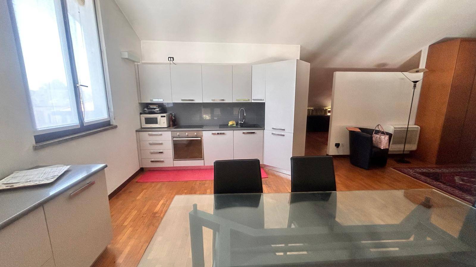 Attico/Mansarda in affitto a Gallarate, Cascinetta