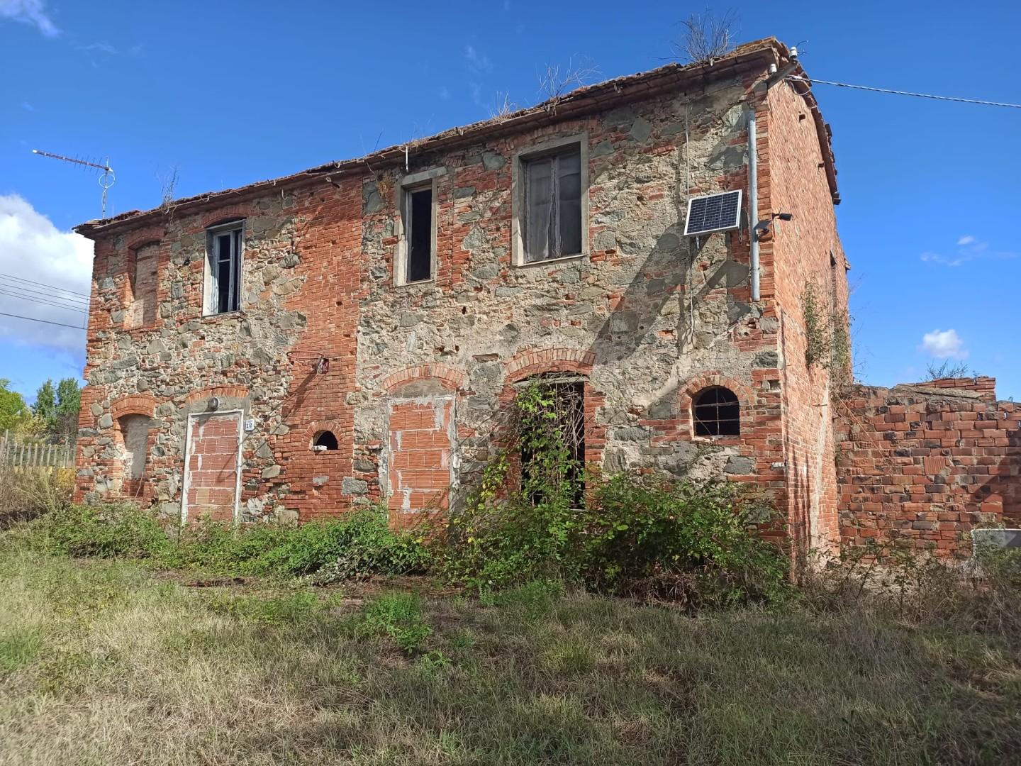 Rustico con giardino, Altopascio marginone