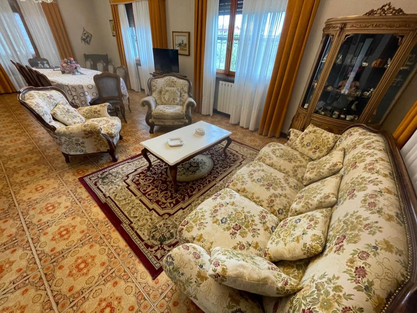 Appartamento arredato in affitto, Montecarlo micheloni