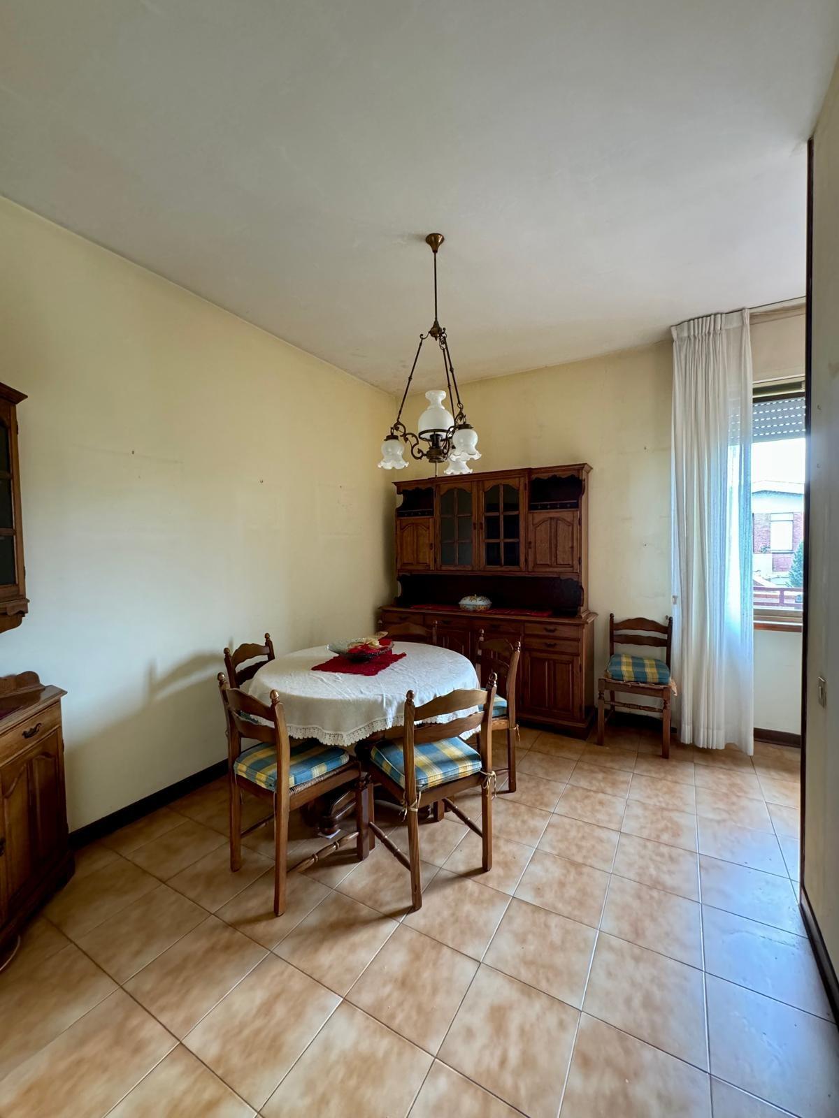 Appartamento con terrazzi, Lucca sant'anna