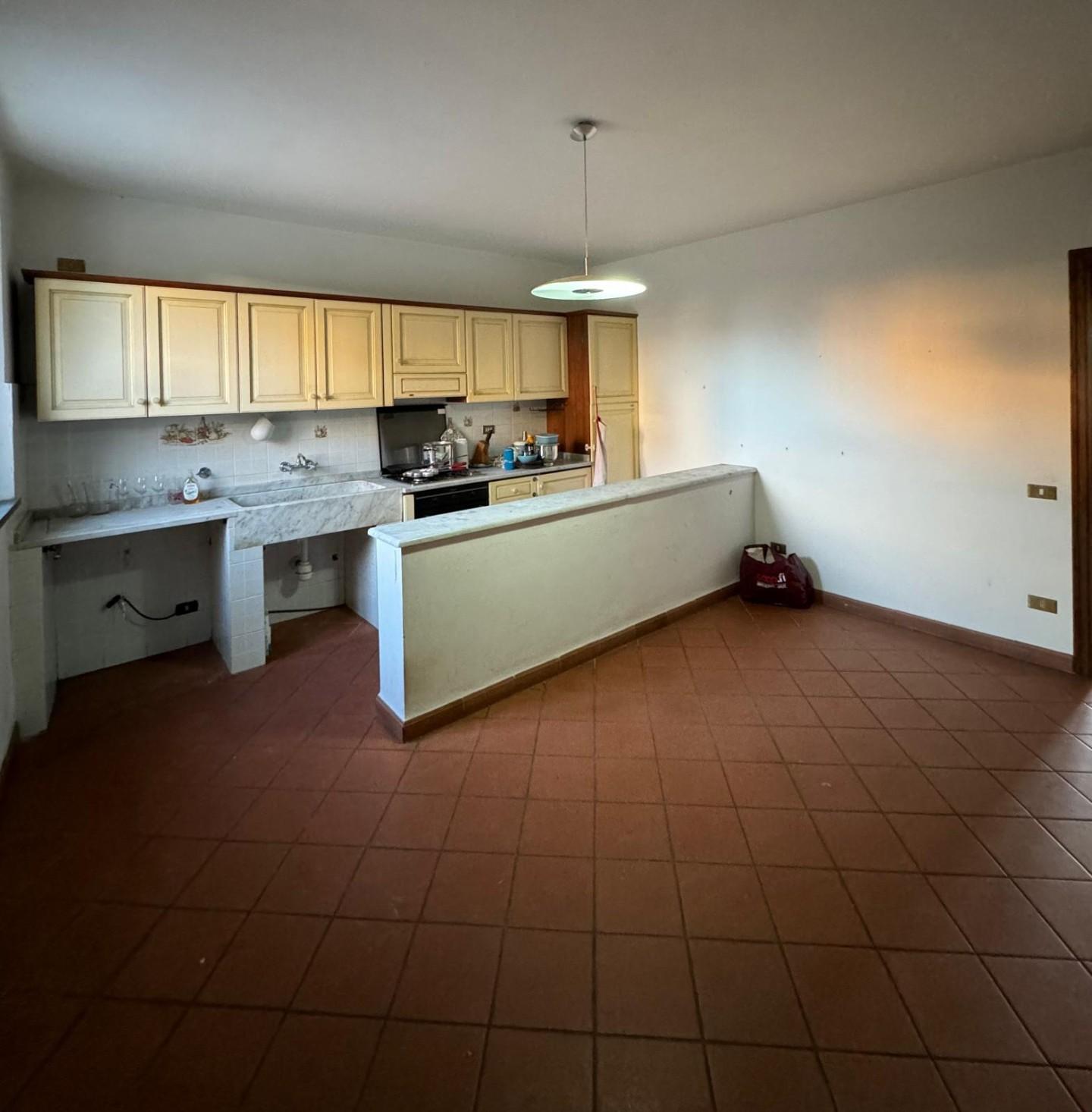 Casa indipendente con giardino, Capannori lammari