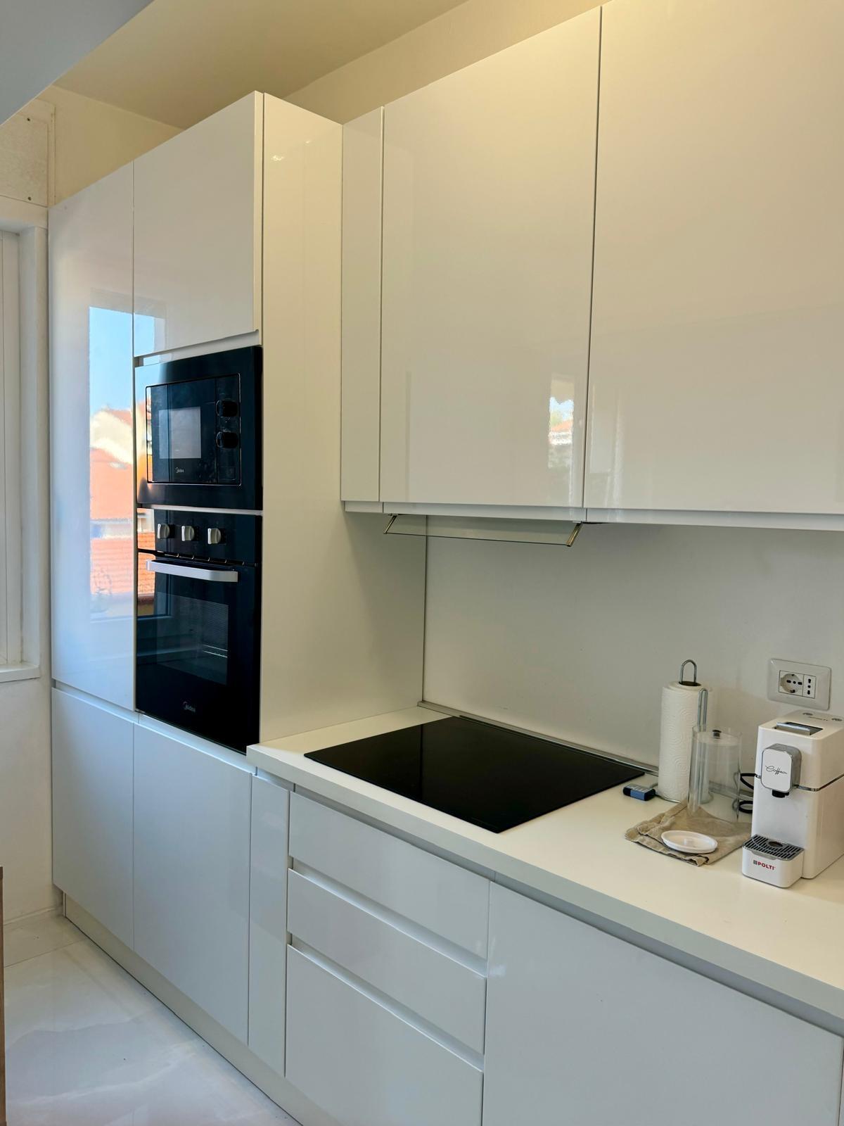 Trilocale in vendita a Viareggio