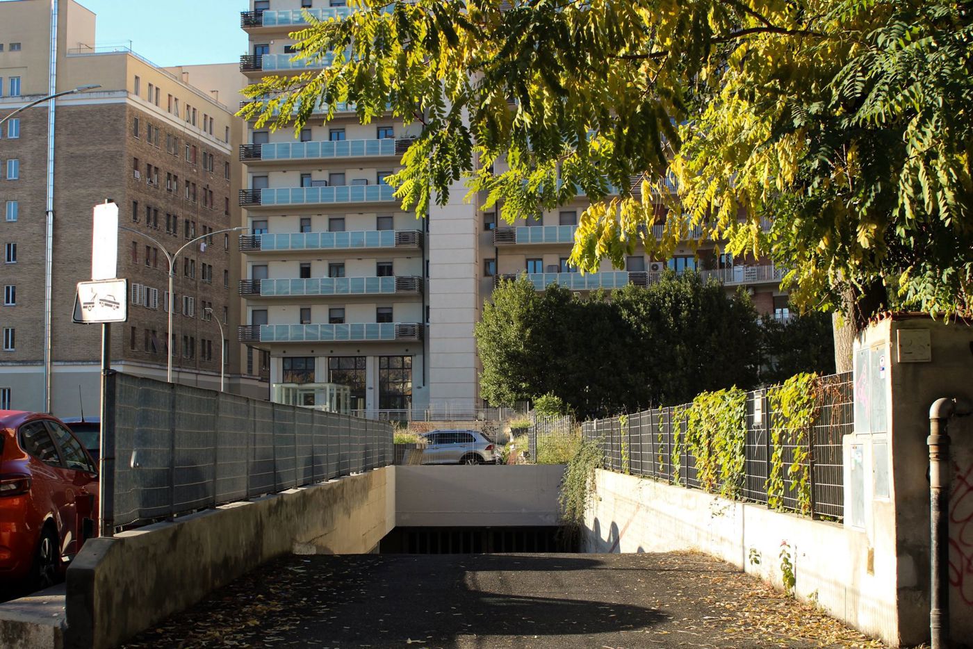 Box/Garage 19mq in vendita a Roma