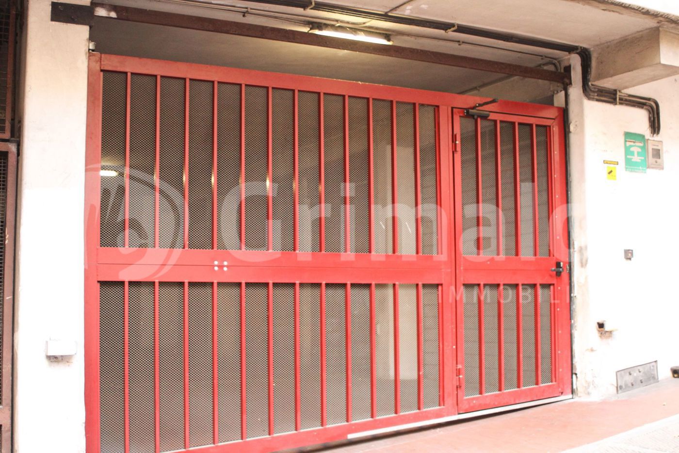 Box/Garage 143mq in affitto a Roma