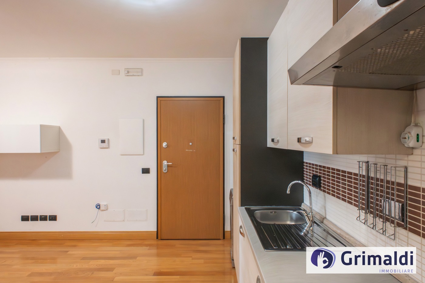 Bilocale arredato in affitto a Roma