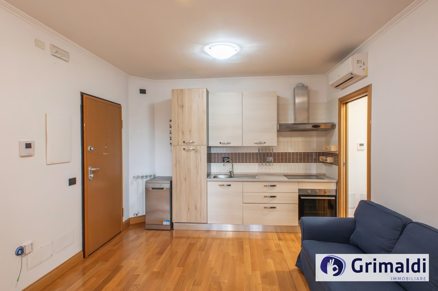 Bilocale arredato in affitto a Roma