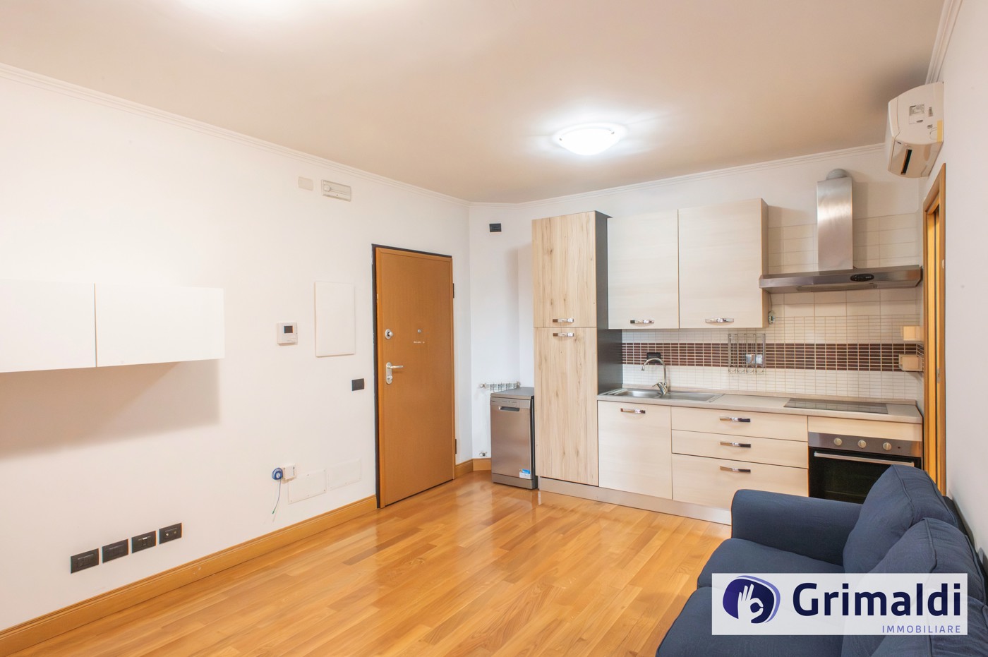 Bilocale arredato in affitto a Roma