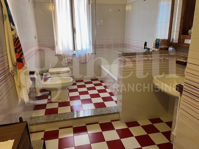 Casa indipendente in vendita a Baratili San Pietro