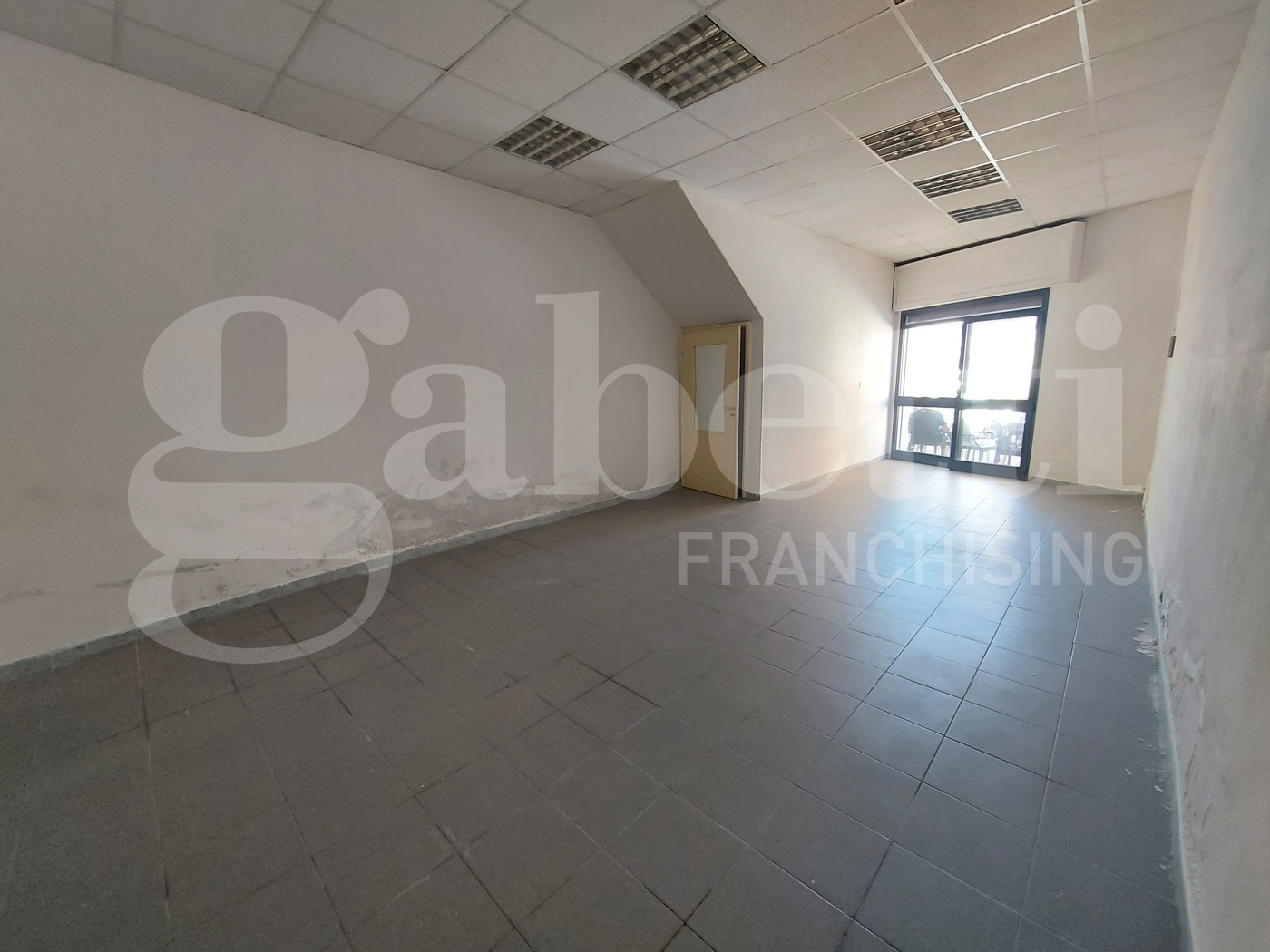 Stabile/Palazzo in vendita a Cabras