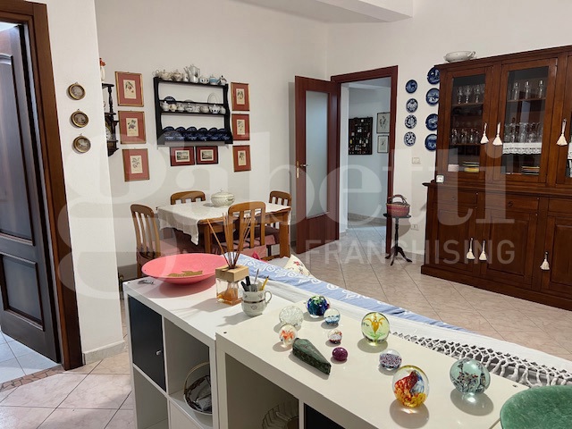 Quadrilocale in vendita a Siamaggiore