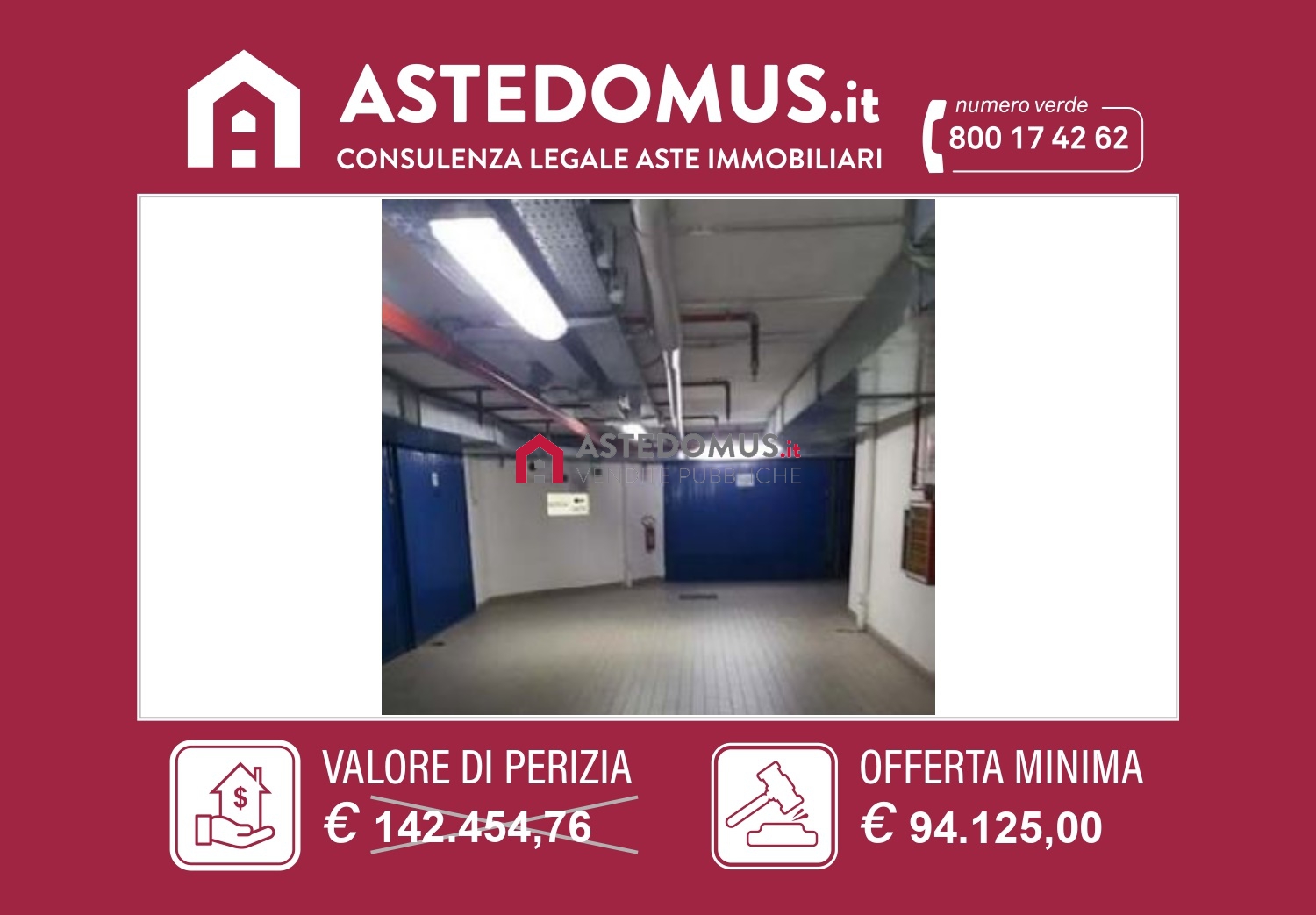 Box/Garage 33mq in vendita a Napoli