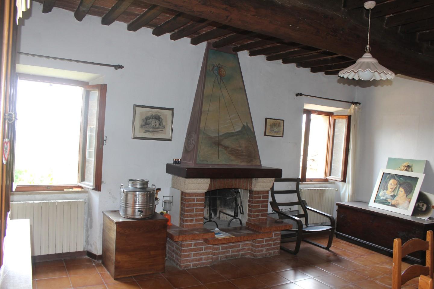 Casa indipendente con giardino, Monticiano iesa