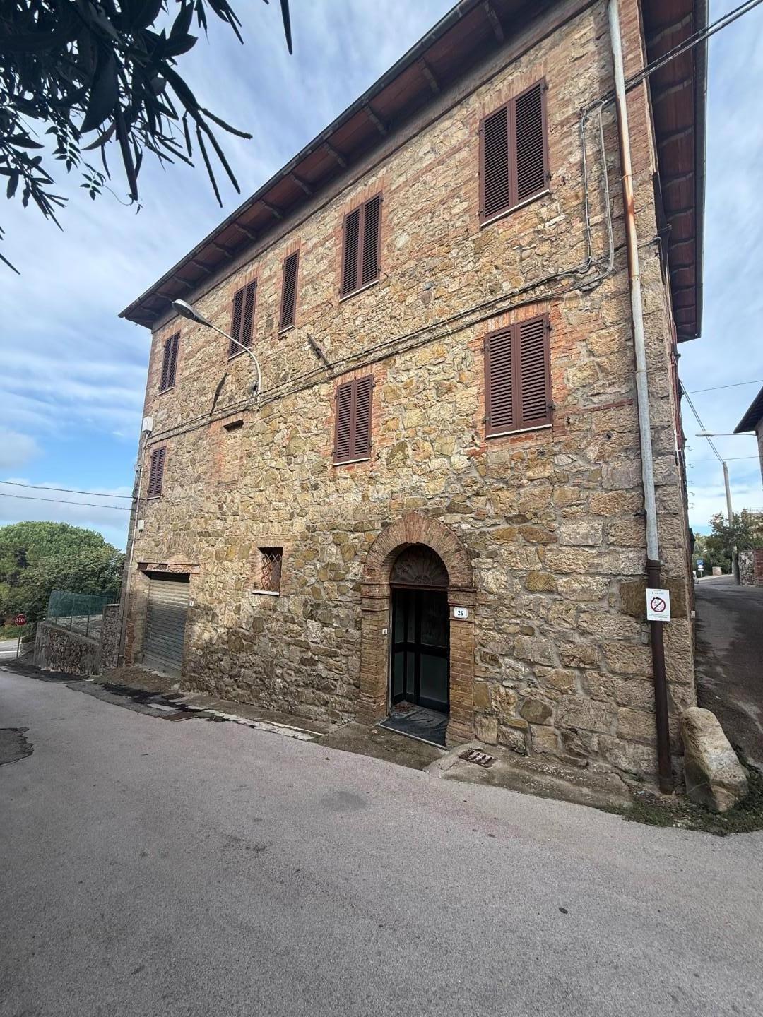 Stabile/Palazzo con giardino, Murlo casciano
