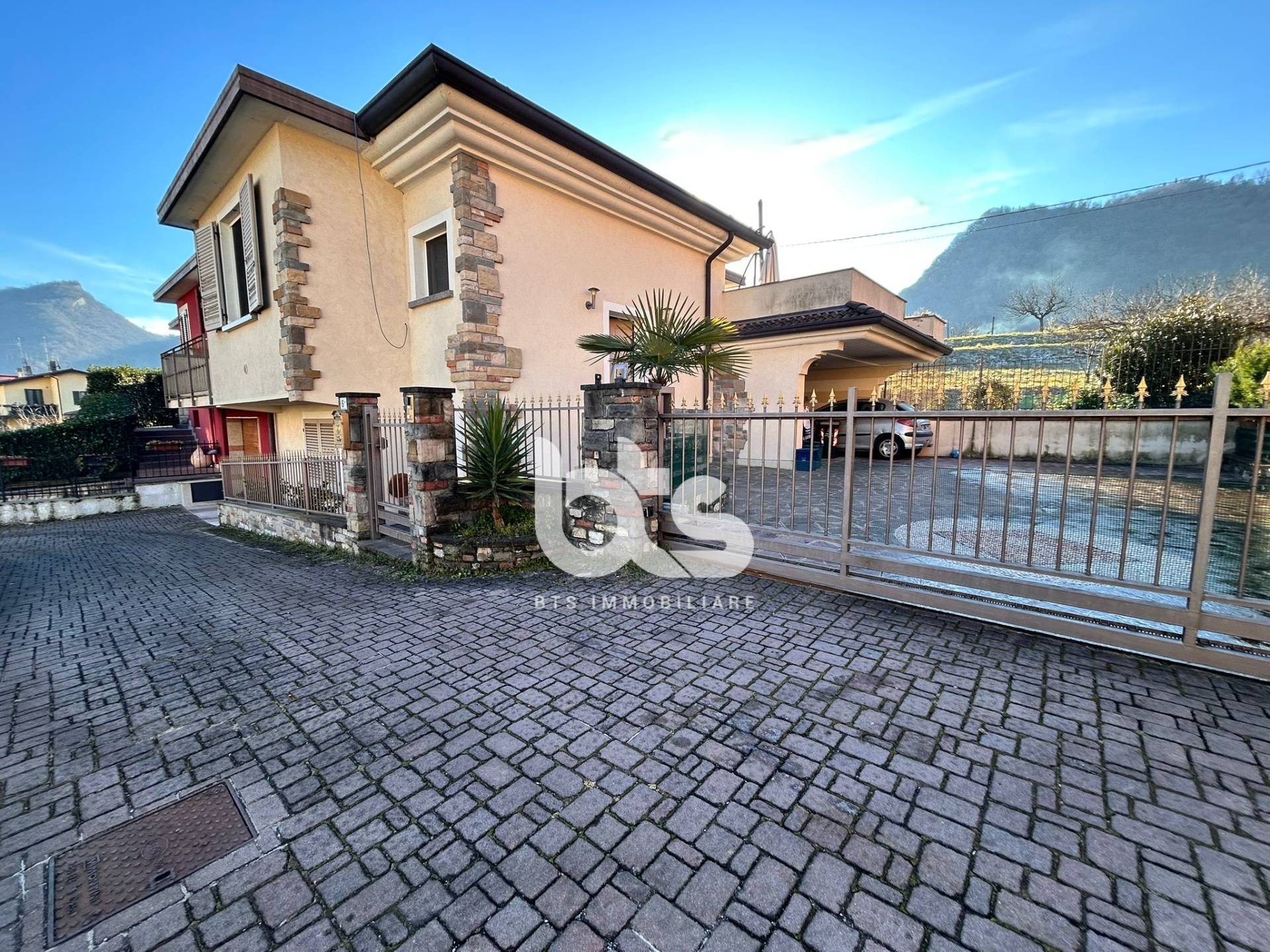 Porzione di Bifamiliare in vendita a Paratico