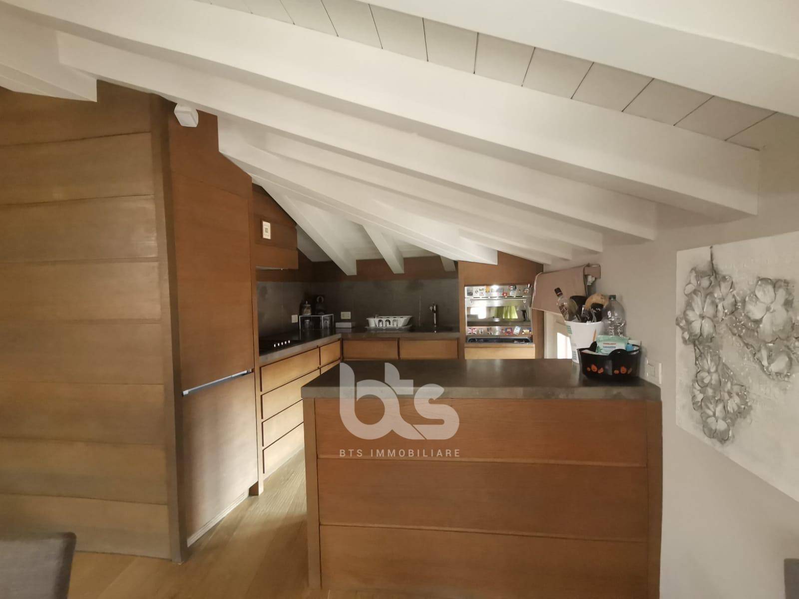 Attico in vendita a Iseo