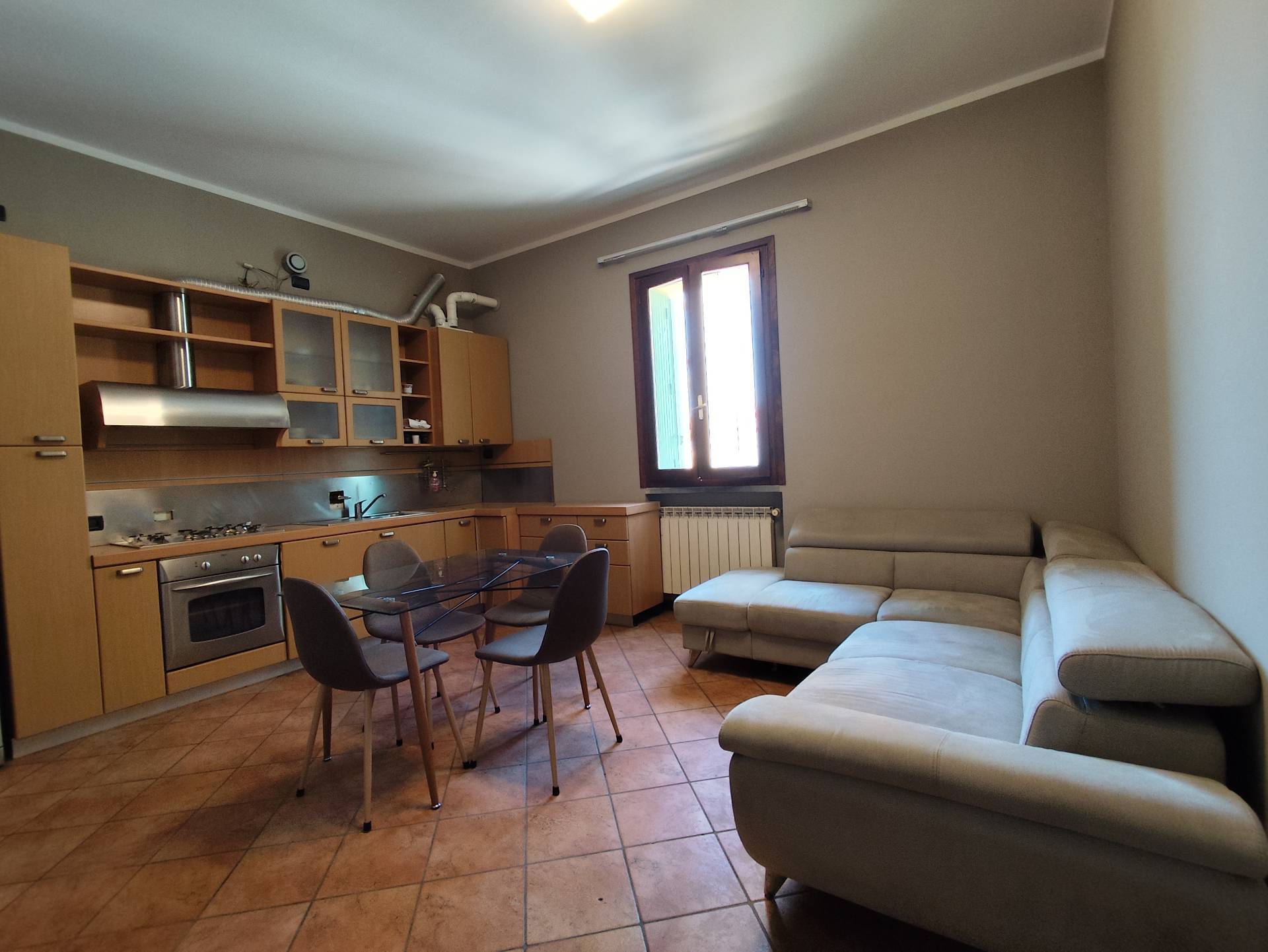 Appartamento in affitto a Rovato