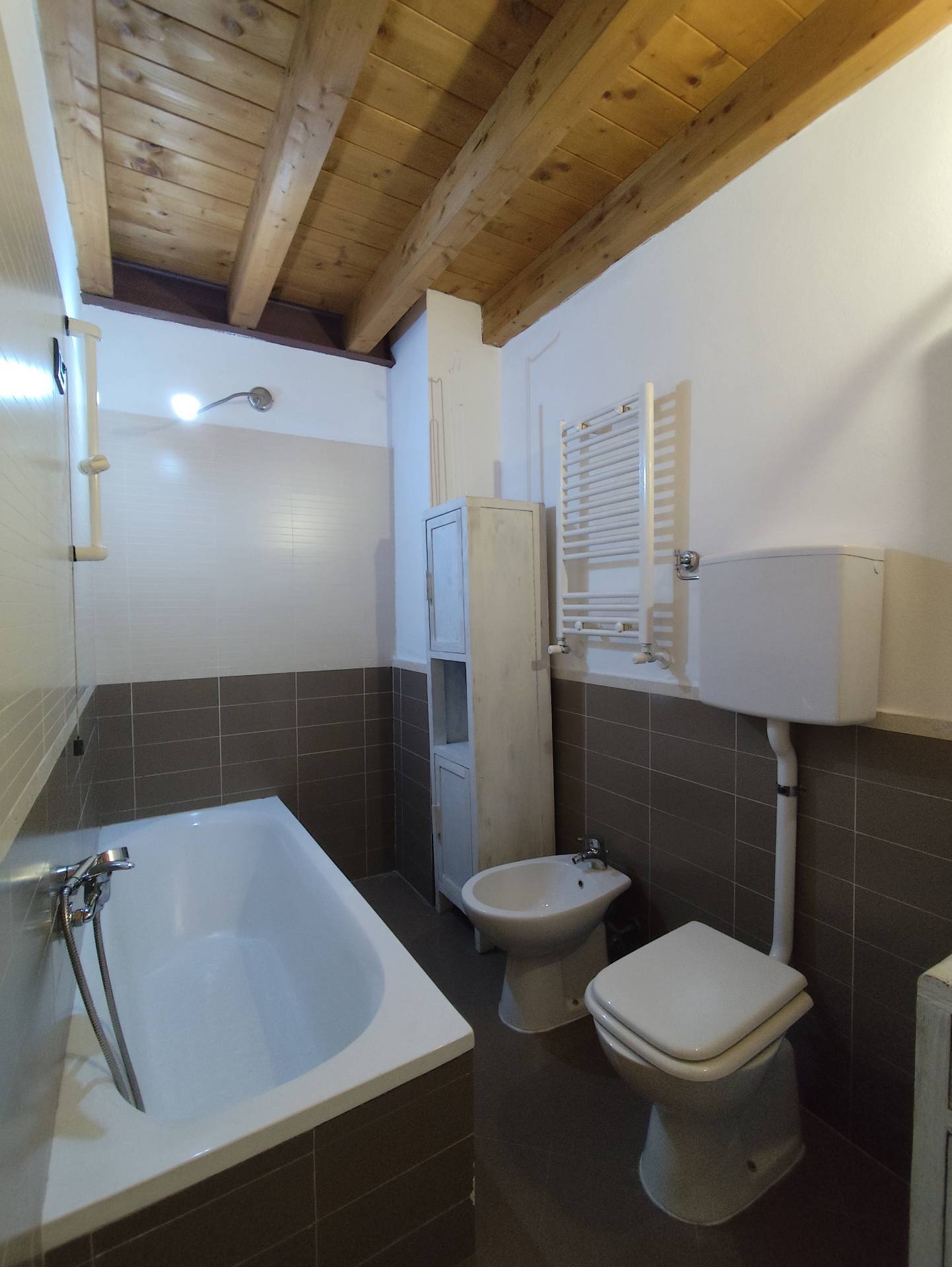 Appartamento in affitto a Iseo