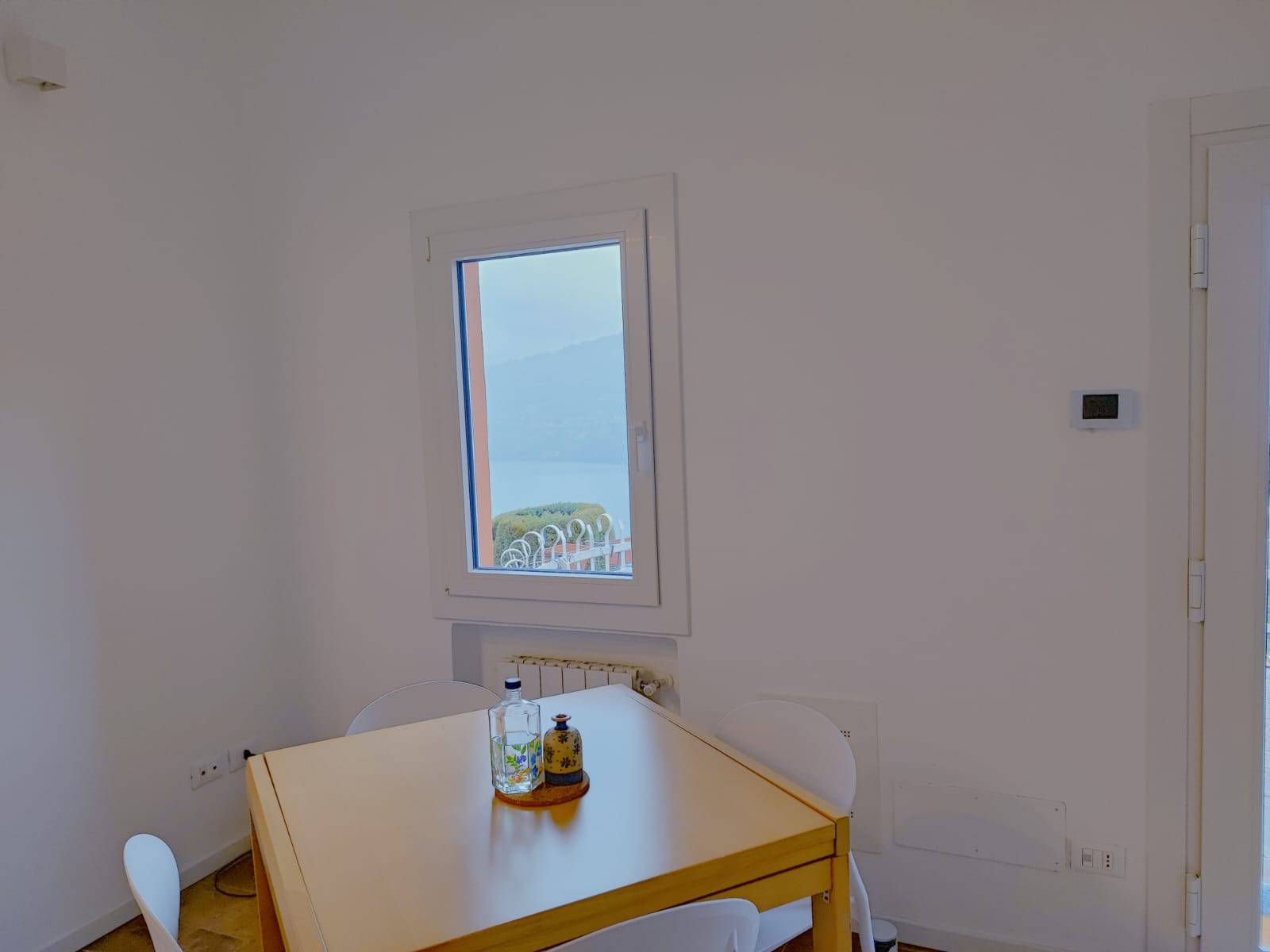 Appartamento in vendita a Tavernola Bergamasca