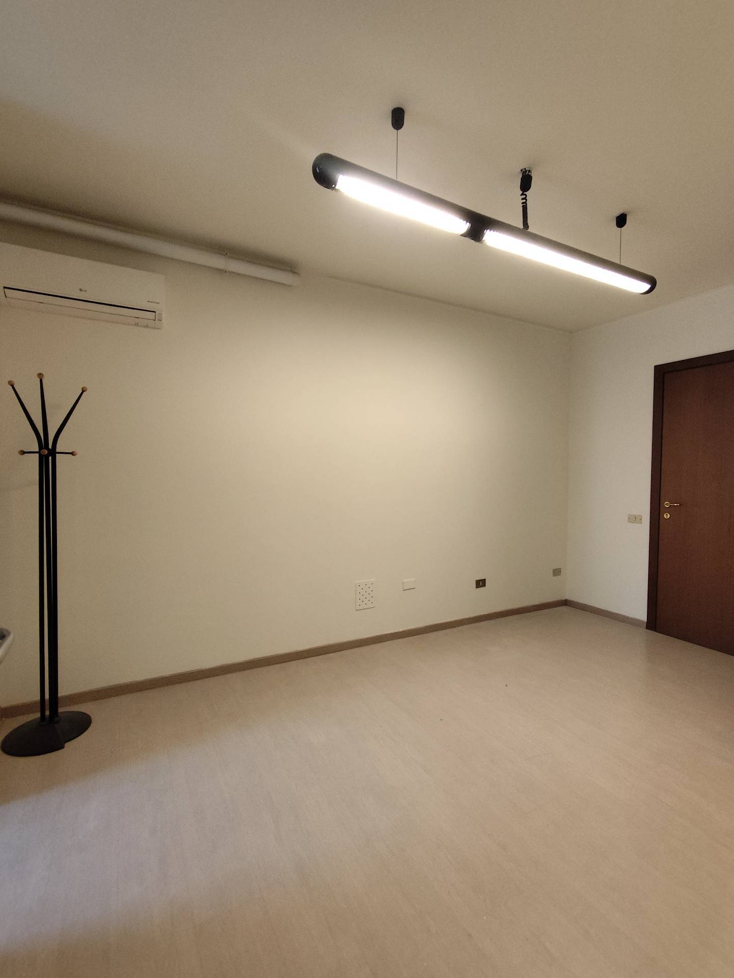 Studio/Ufficio in affitto a Sarnico