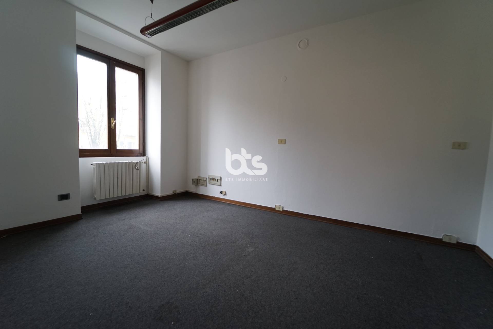 Studio/Ufficio in affitto a Sarnico