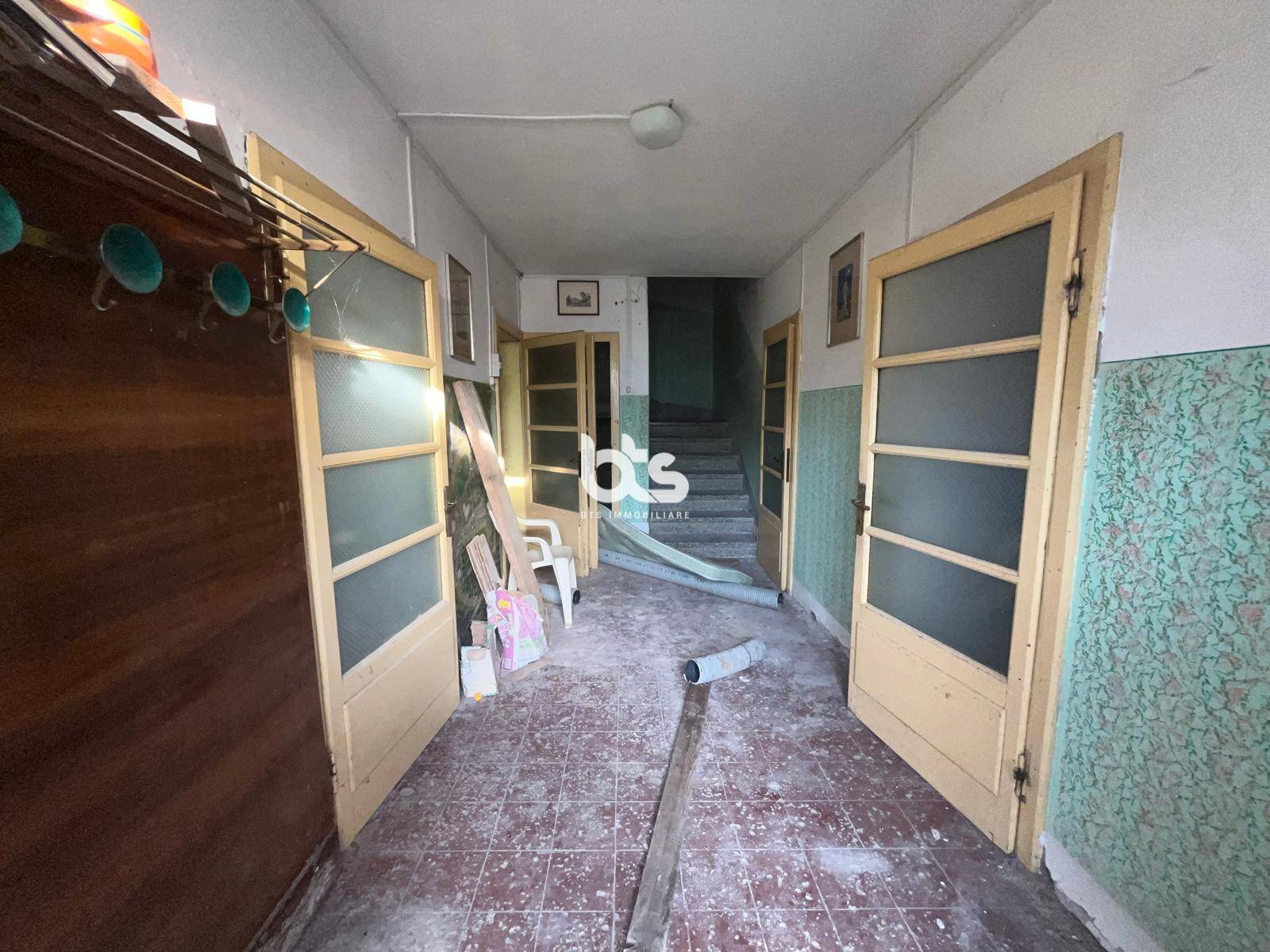 Villa in vendita a Algua