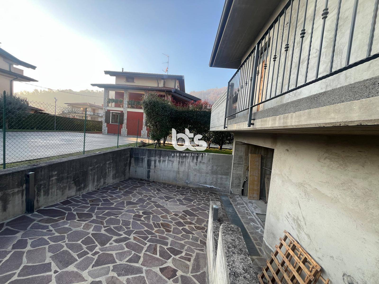 Villa in vendita a Castelli Calepio