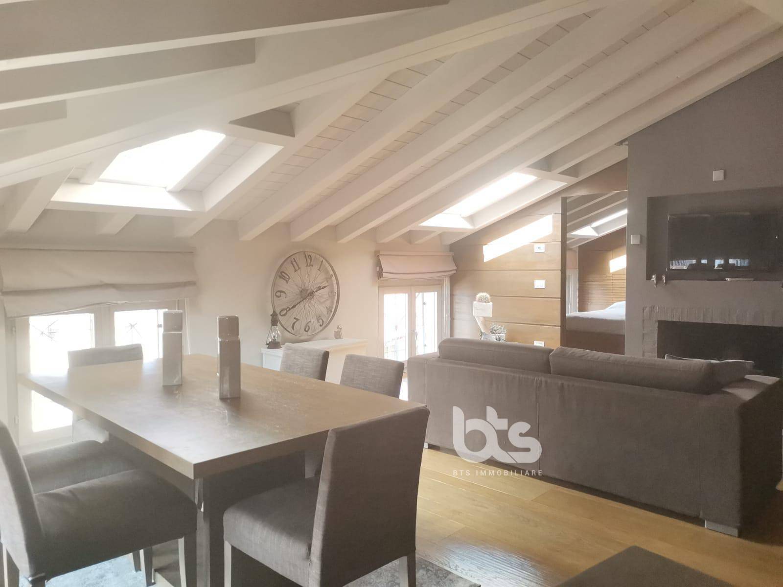 Attico in vendita a Iseo