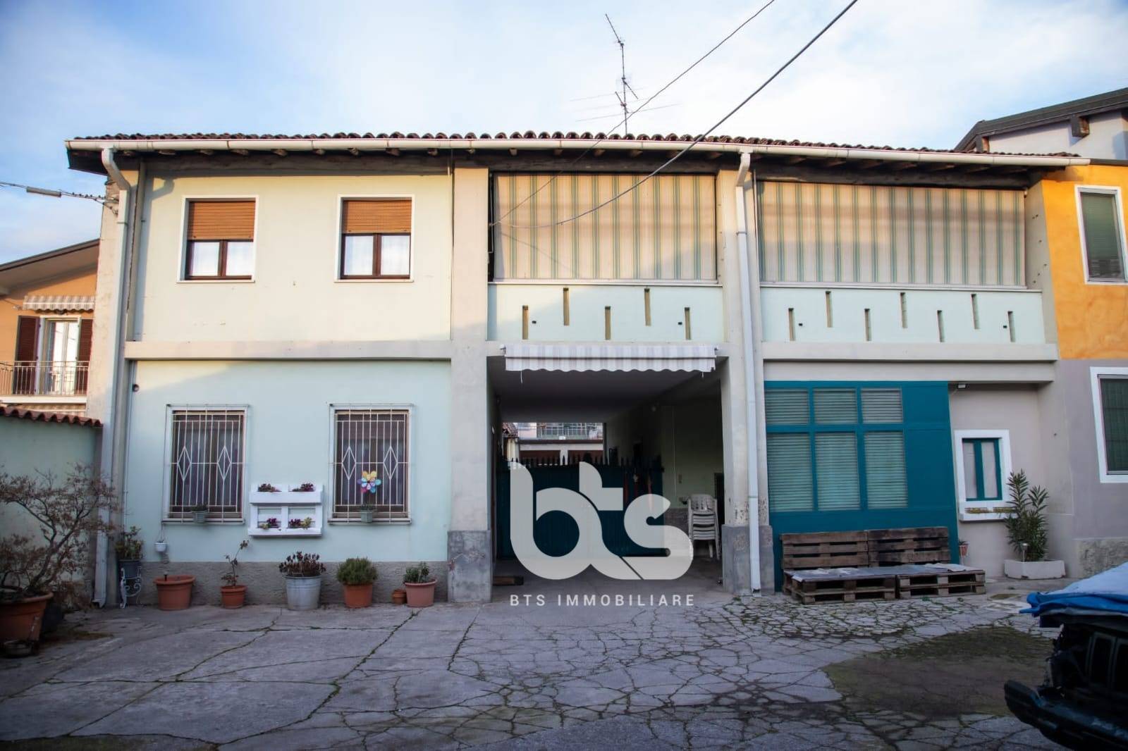 Casa di Corte in vendita a Flero