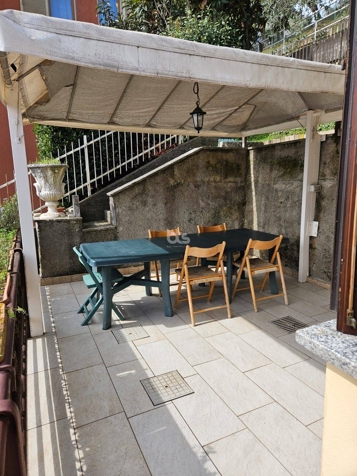 Appartamento in vendita a Riva di Solto