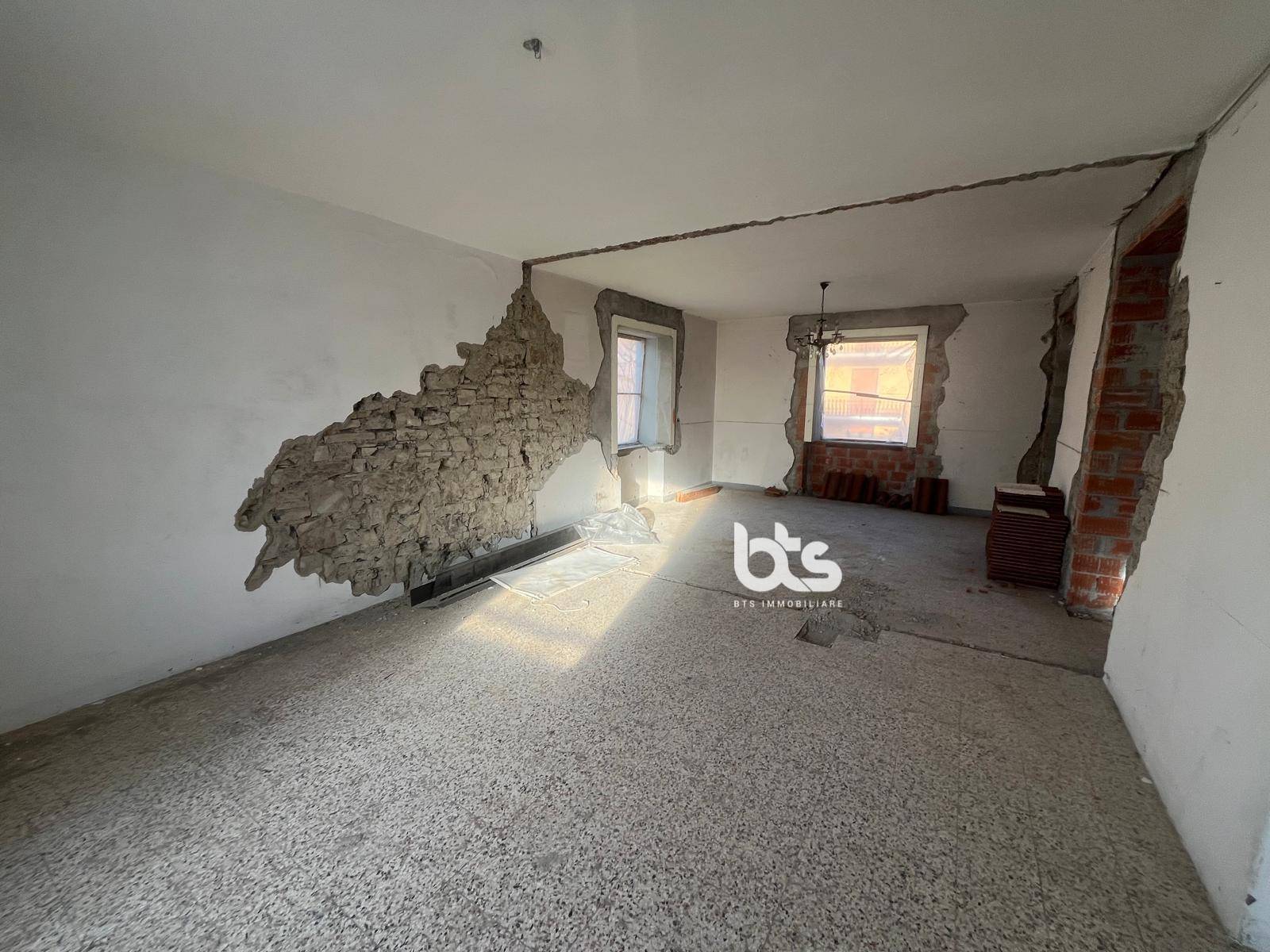 Appartamento in vendita a Algua, Rigosa