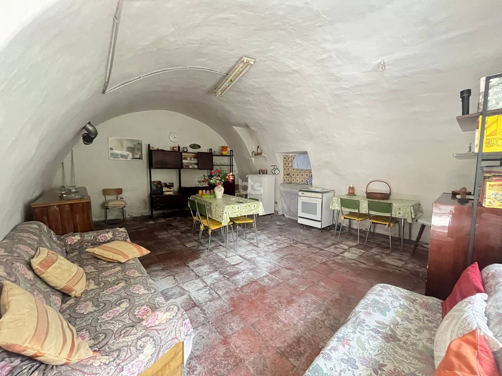 Rustico in vendita a Adrara San Rocco