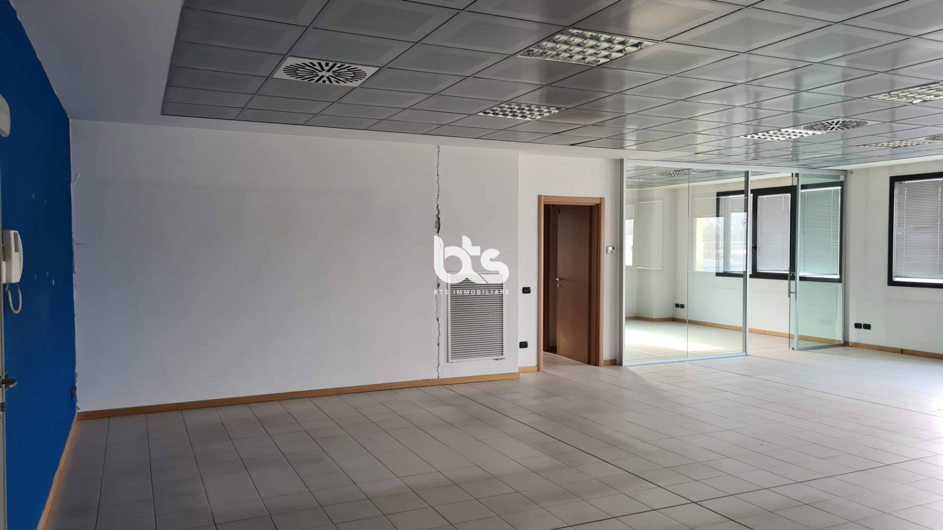 Studio/Ufficio in vendita a Costa Volpino