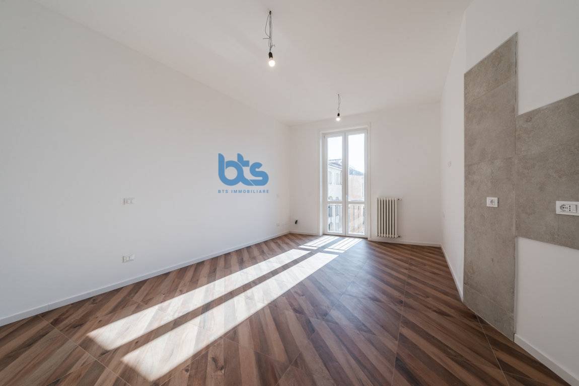 Appartamento in vendita a Bergamo, Centrale