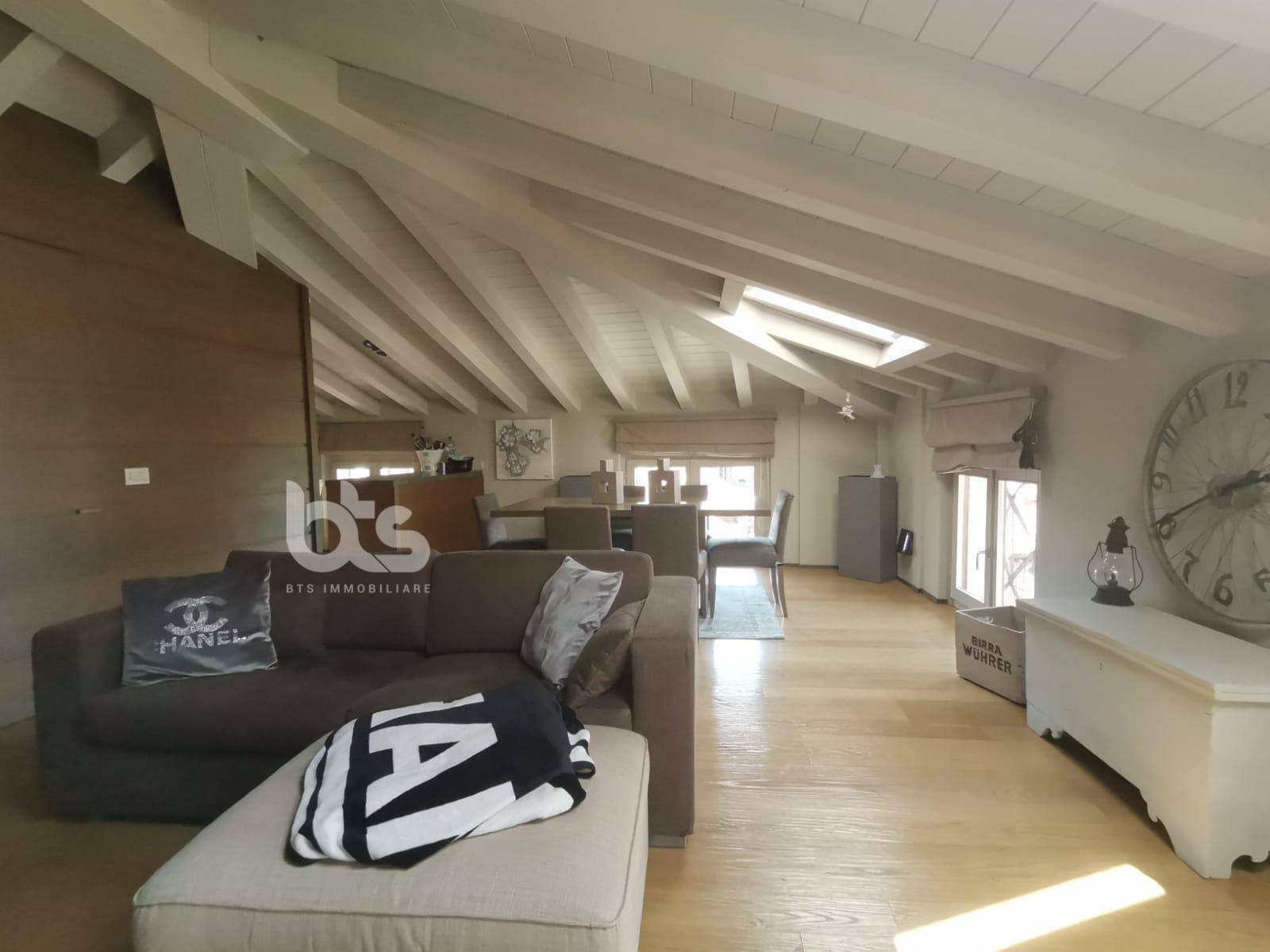 Attico in vendita a Iseo