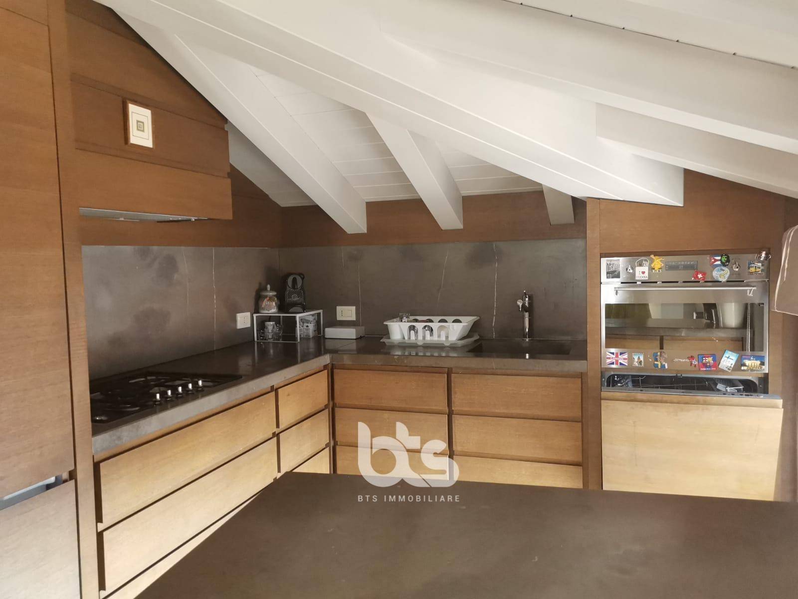 Attico in vendita a Iseo