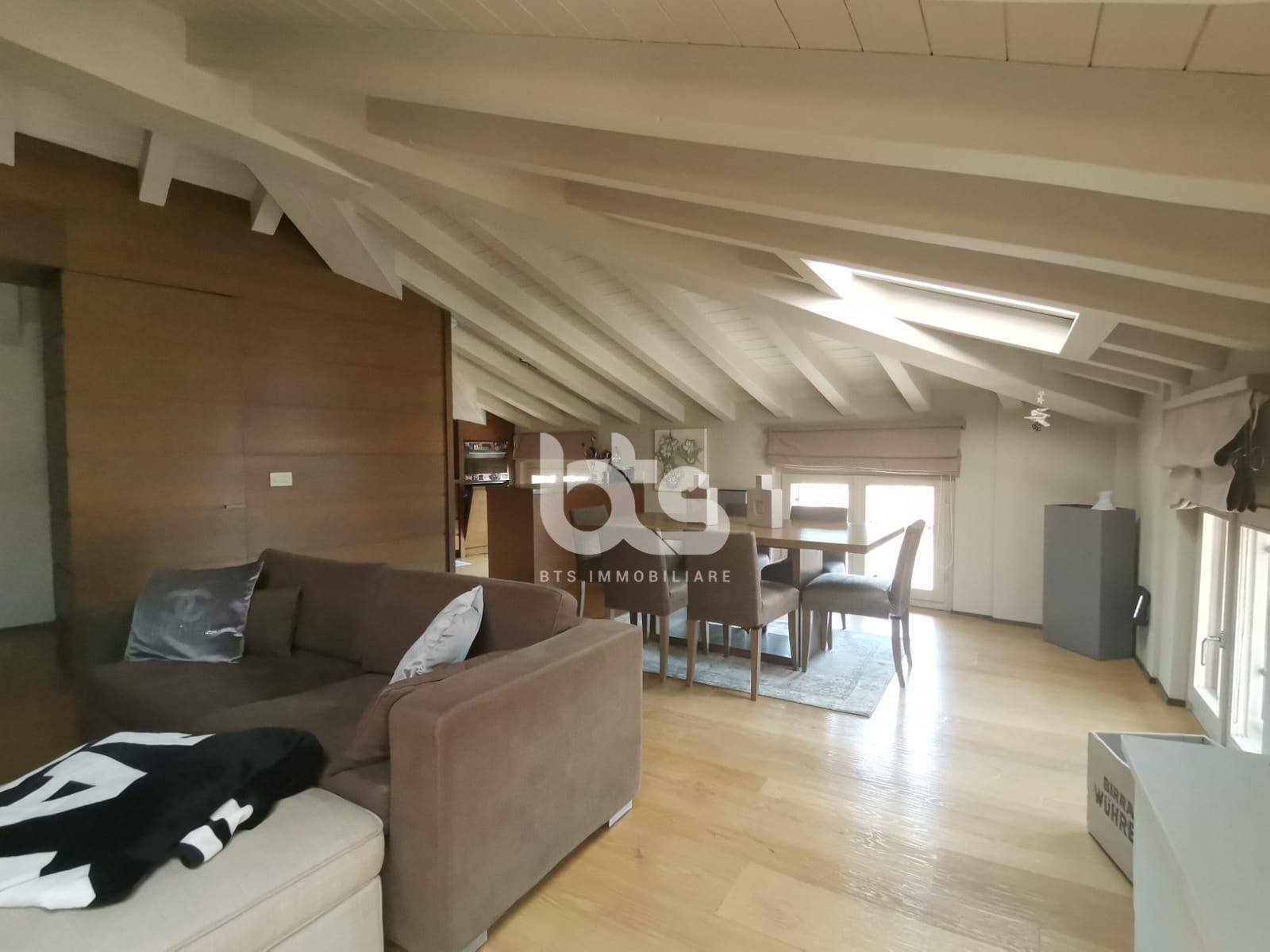 Attico in vendita a Iseo