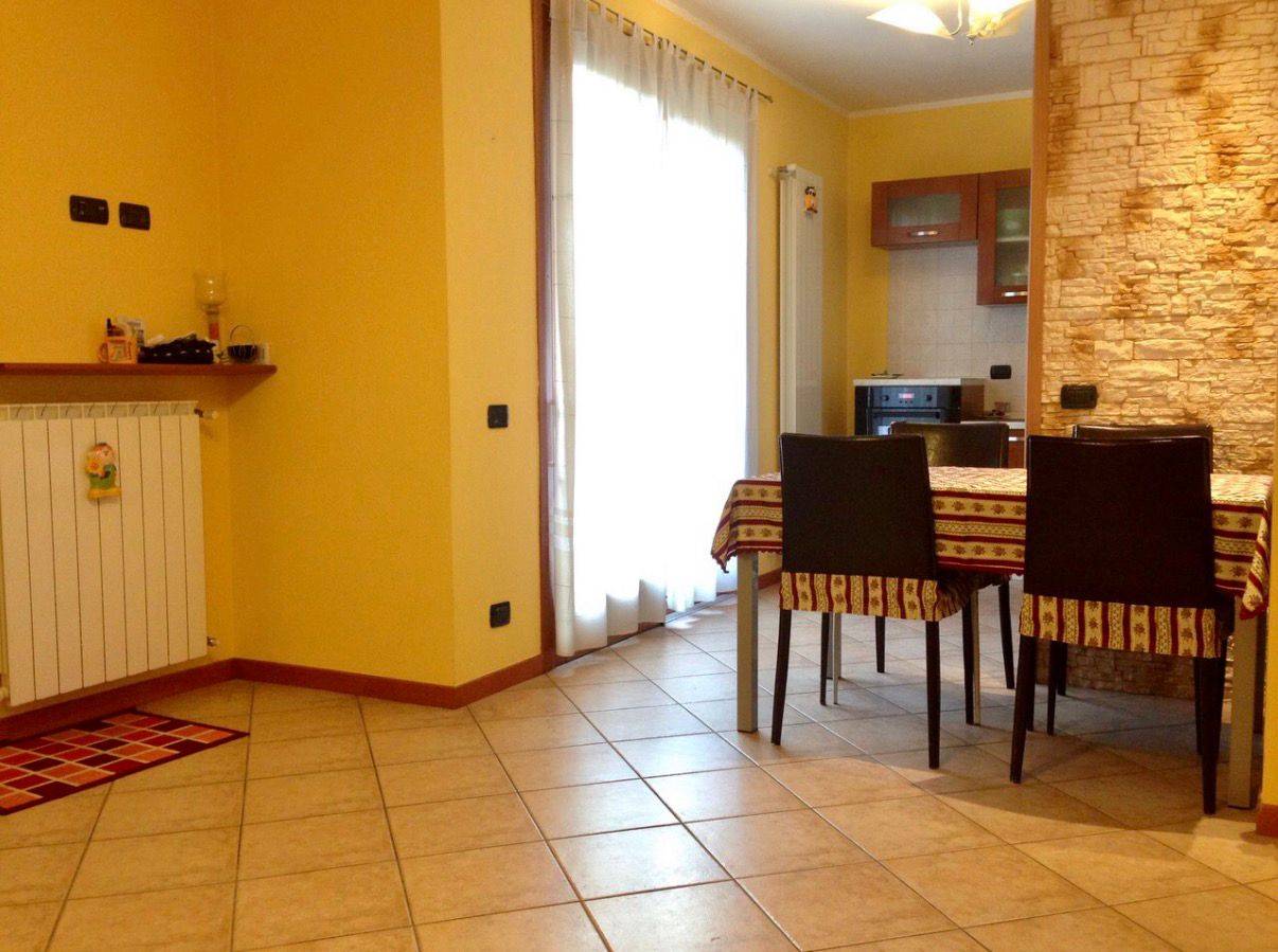 Appartamento in affitto a Paratico