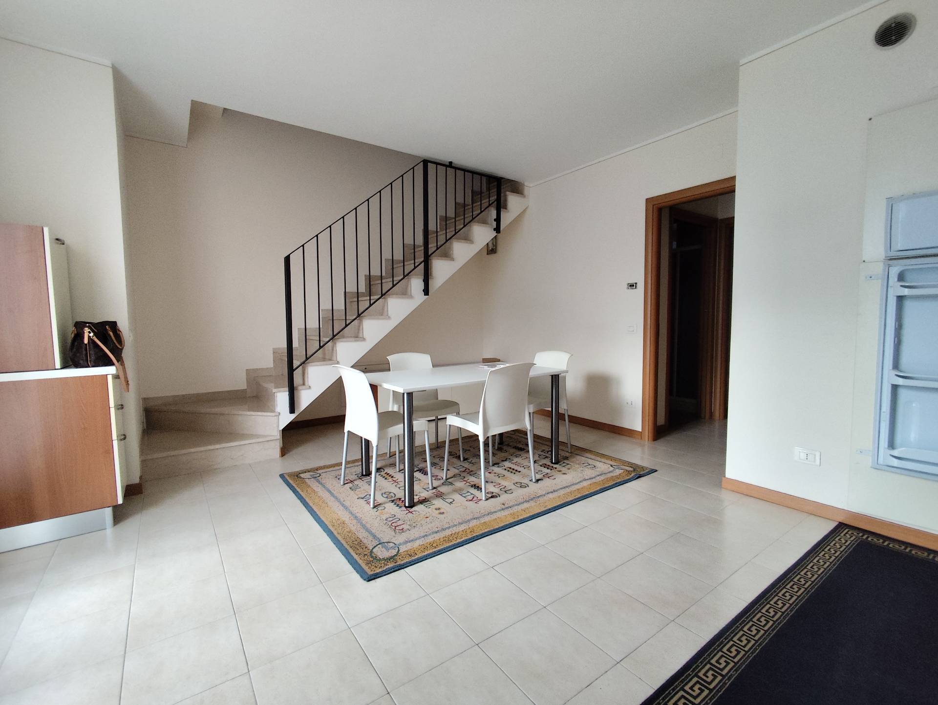 Appartamento in affitto a Rovato