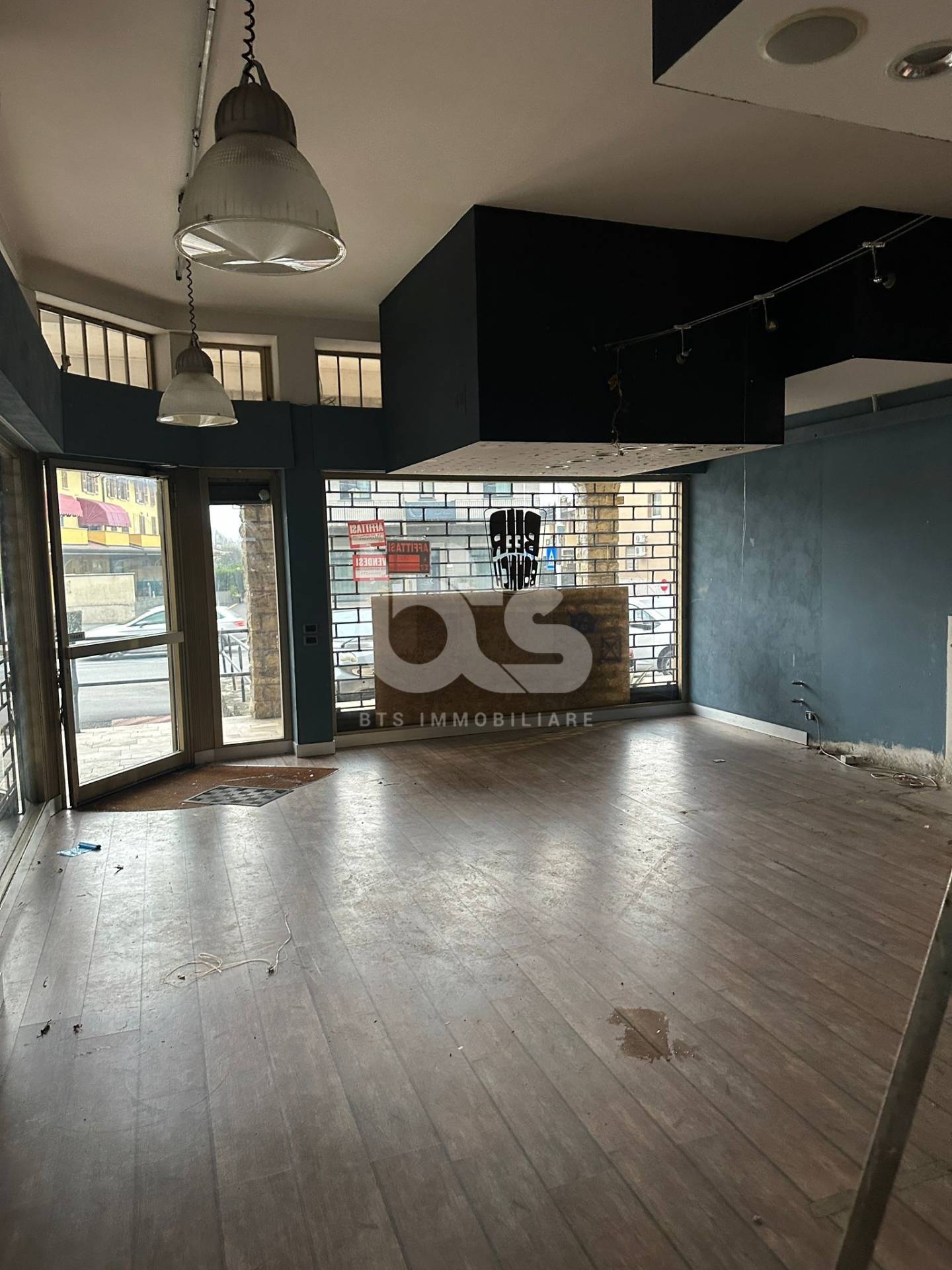 Locale commerciale in vendita a Castelli Calepio, Calepio