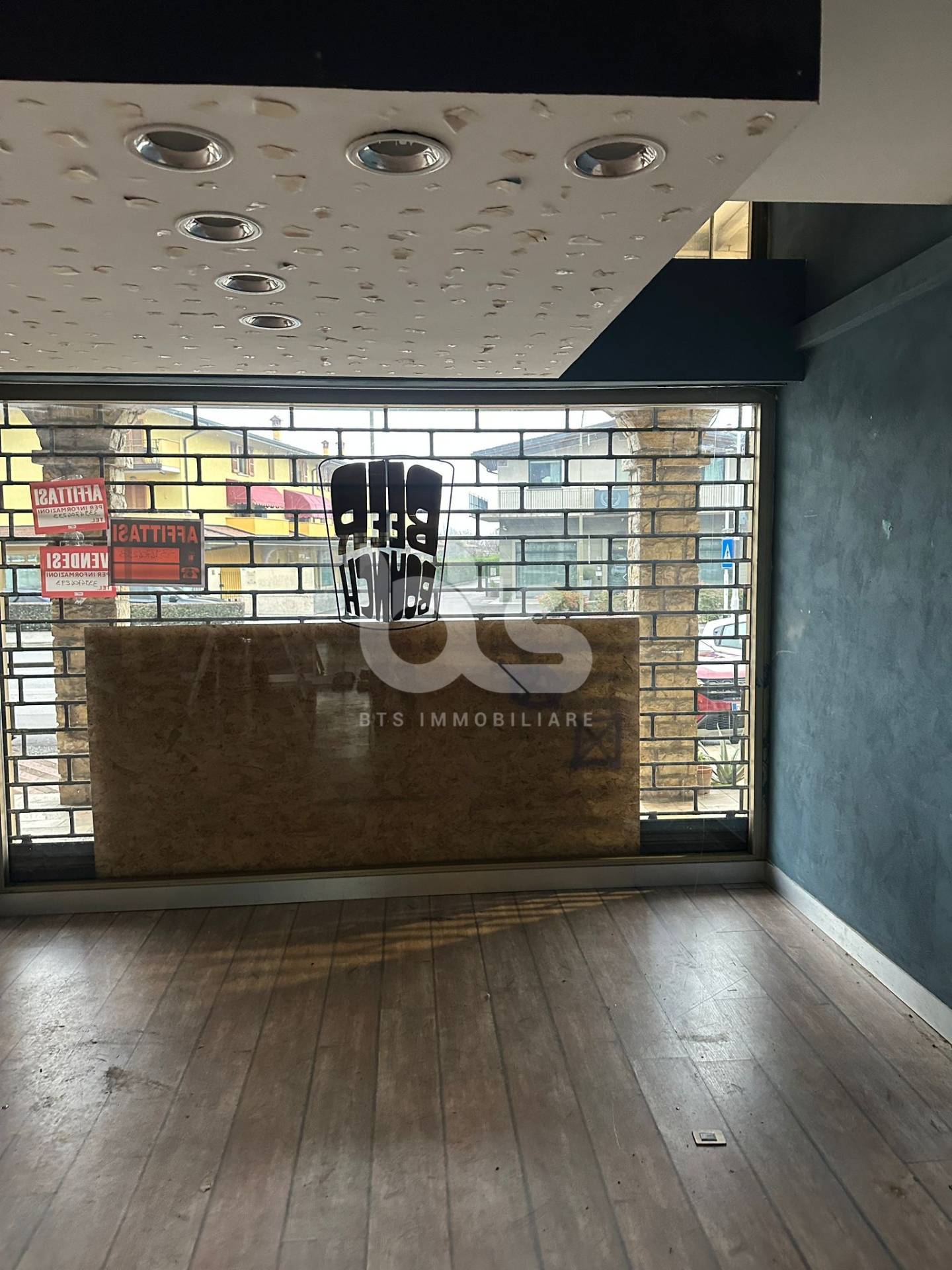 Locale commerciale in vendita a Castelli Calepio, Calepio