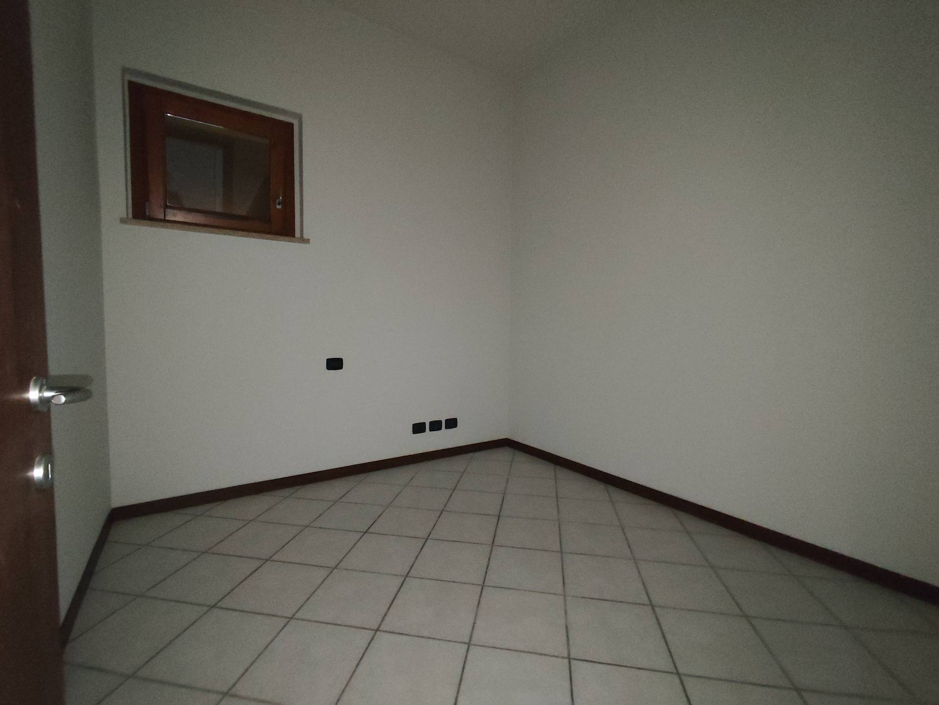 Appartamento in affitto a Adrara San Martino