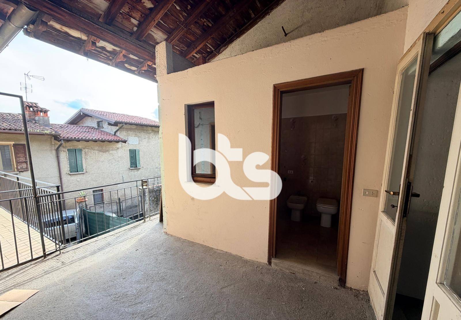 Casa di Corte in vendita a Provaglio d'Iseo, Provaglio
